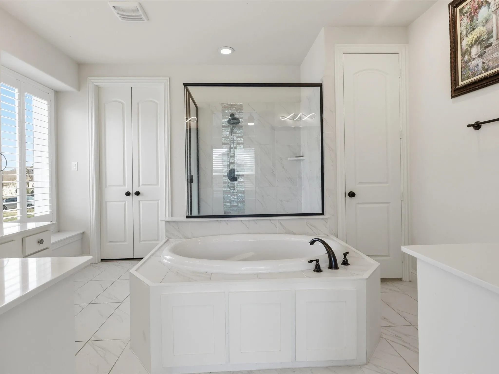 Single Family Residence For Sale in Collin County , 120 Spanish Bluebell Drive, Wylie, Texas 75098, 4 Bedroom, 3 Bathroom, 2 Garage spaces, 4,191 Sqft, built in 2019, mls#21208301, Real Estate Agent in Wylie, Homes For Sale in Collin county, Homes For Sale in Wylie, Realtor in Wylie Texas, Real Estate Brokerage Independent Realty Texas, Luminita Cordes Realtor