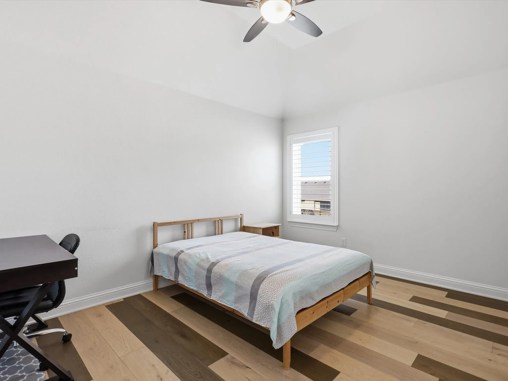 Single Family Residence For Sale in Collin County , 120 Spanish Bluebell Drive, Wylie, Texas 75098, 4 Bedroom, 3 Bathroom, 2 Garage spaces, 4,191 Sqft, built in 2019, mls#21208301, Real Estate Agent in Wylie, Homes For Sale in Collin county, Homes For Sale in Wylie, Realtor in Wylie Texas, Real Estate Brokerage Independent Realty Texas, Luminita Cordes Realtor