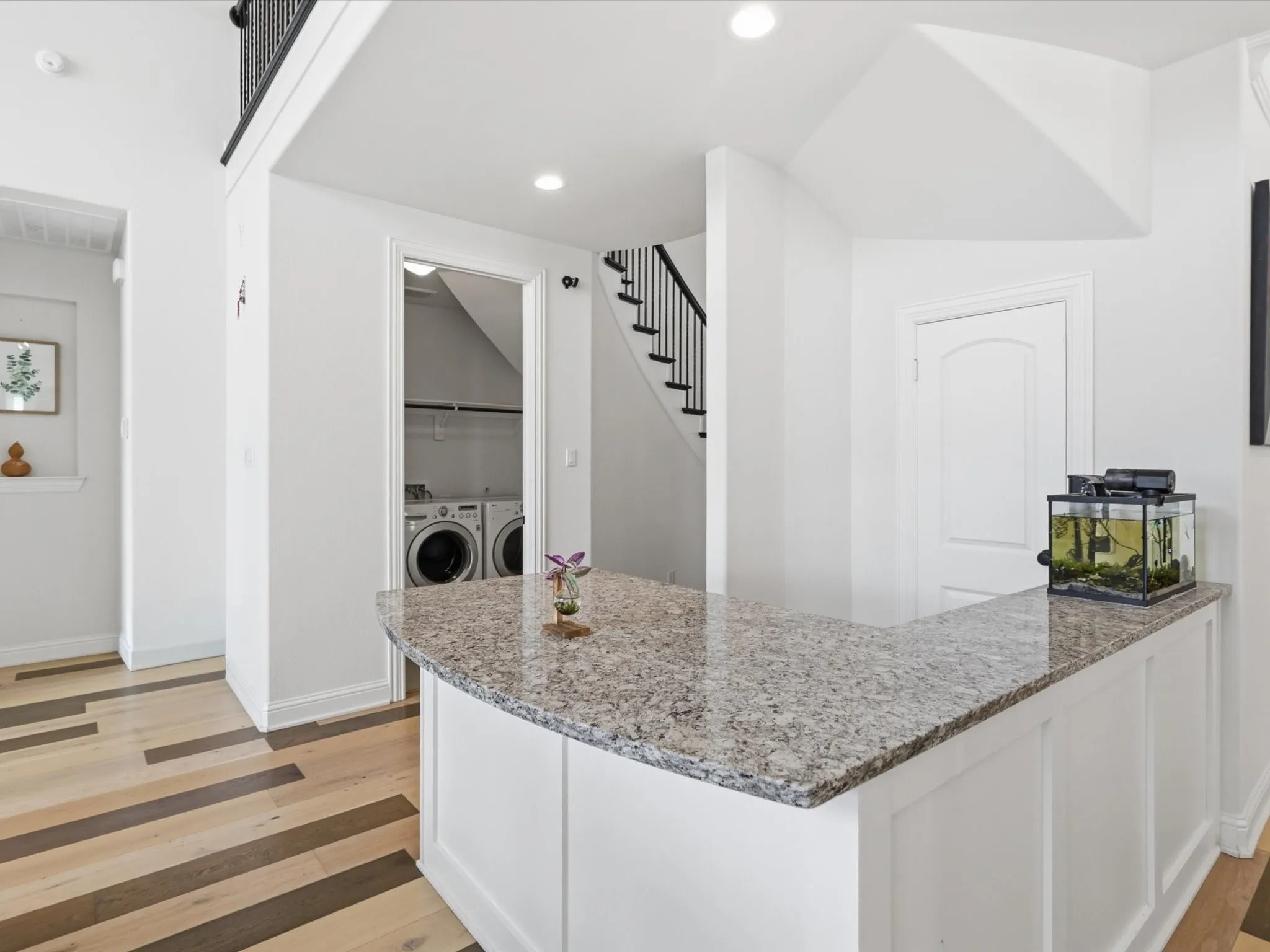 Single Family Residence For Sale in Collin County , 120 Spanish Bluebell Drive, Wylie, Texas 75098, 4 Bedroom, 3 Bathroom, 2 Garage spaces, 4,191 Sqft, built in 2019, mls#21208301, Real Estate Agent in Wylie, Homes For Sale in Collin county, Homes For Sale in Wylie, Realtor in Wylie Texas, Real Estate Brokerage Independent Realty Texas, Luminita Cordes Realtor