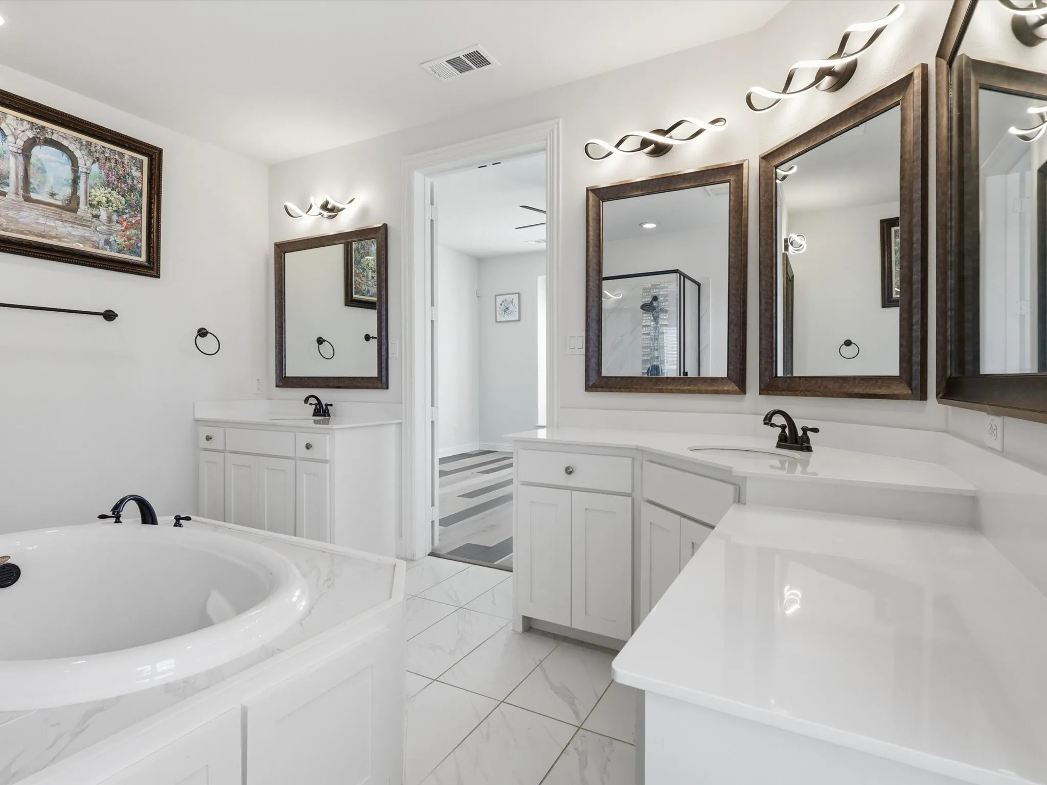 Single Family Residence For Sale in Collin County , 120 Spanish Bluebell Drive, Wylie, Texas 75098, 4 Bedroom, 3 Bathroom, 2 Garage spaces, 4,191 Sqft, built in 2019, mls#21208301, Real Estate Agent in Wylie, Homes For Sale in Collin county, Homes For Sale in Wylie, Realtor in Wylie Texas, Real Estate Brokerage Independent Realty Texas, Luminita Cordes Realtor