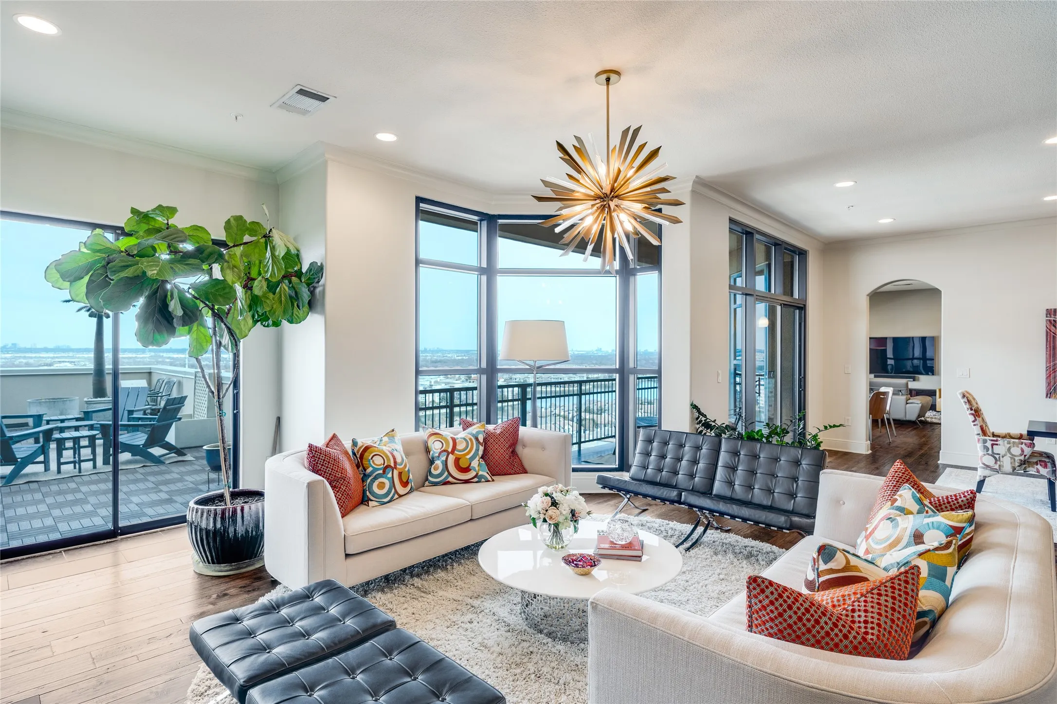 Condominium For Sale in Dallas County , 330 Las Colinas Boulevard E 1508, Irving, Texas 75039, 2 Bedroom, 3 Bathroom, 2 Garage spaces, 3,060 Sqft, built in 2001, Preowned, Price $1,350,000, mls#21169667, Real Estate Agent in Irving, Homes For Sale in Dallas county, Homes For Sale in Irving, Realtor in Irving Texas, Real Estate Brokerage Independent Realty Texas, Luminita Cordes Realtor