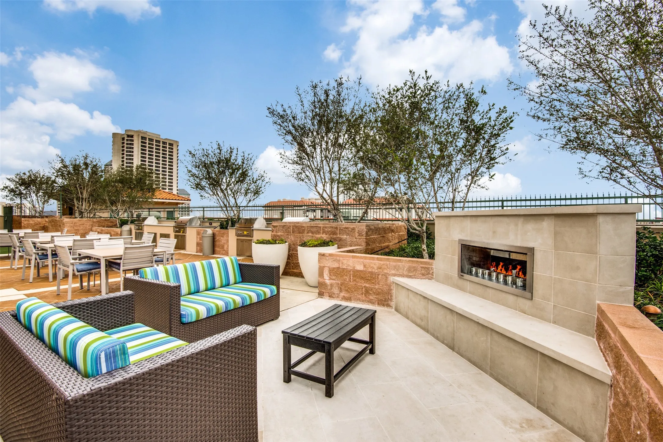 Condominium For Sale in Dallas County , 330 Las Colinas Boulevard E 1508, Irving, Texas 75039, 2 Bedroom, 3 Bathroom, 2 Garage spaces, 3,060 Sqft, built in 2001, Preowned, Price $1,350,000, mls#21169667, Real Estate Agent in Irving, Homes For Sale in Dallas county, Homes For Sale in Irving, Realtor in Irving Texas, Real Estate Brokerage Independent Realty Texas, Luminita Cordes Realtor