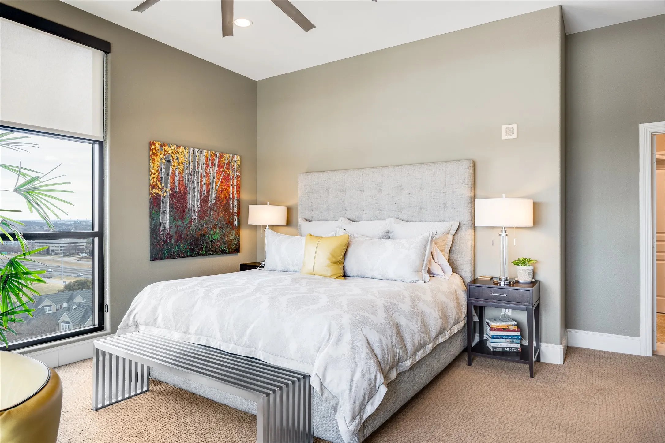 Condominium For Sale in Dallas County , 330 Las Colinas Boulevard E 1508, Irving, Texas 75039, 2 Bedroom, 3 Bathroom, 2 Garage spaces, 3,060 Sqft, built in 2001, Preowned, Price $1,350,000, mls#21169667, Real Estate Agent in Irving, Homes For Sale in Dallas county, Homes For Sale in Irving, Realtor in Irving Texas, Real Estate Brokerage Independent Realty Texas, Luminita Cordes Realtor