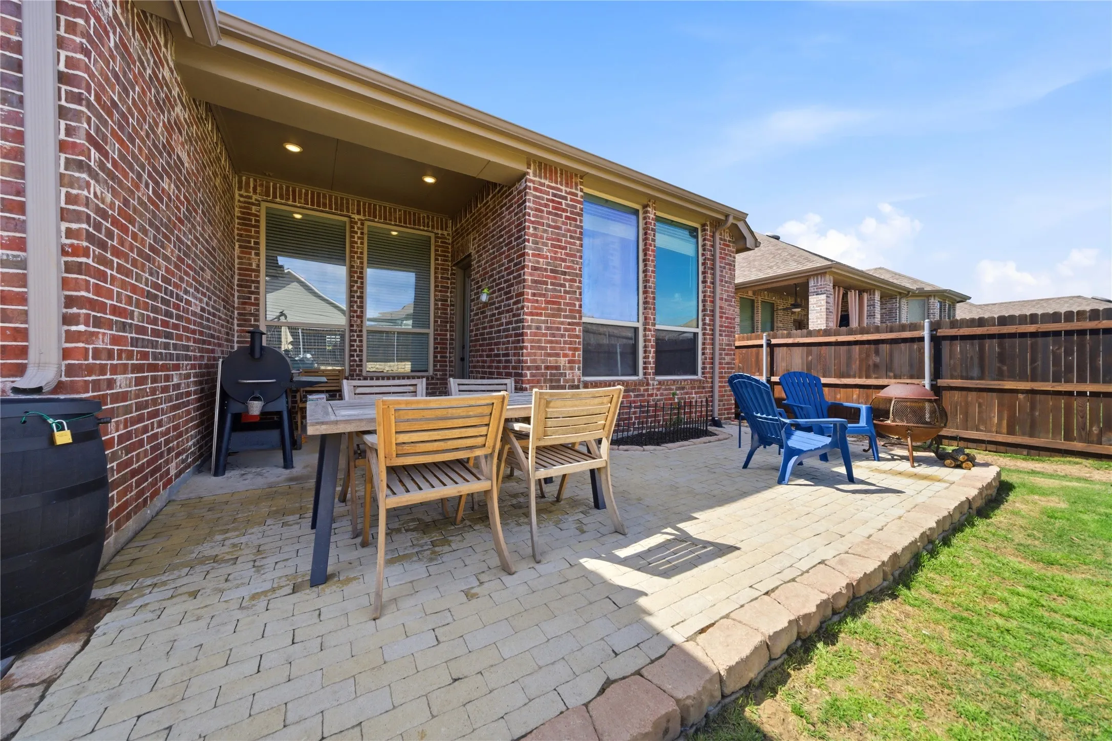 Single Family Residence For Sale in Rockwall County , 2127 Mossbrook Drive, Royse City, Texas 75189, 4 Bedroom, 3 Bathroom, 2 Garage spaces, 2,153 Sqft, built in 2018, mls#21202065, Real Estate Agent in Royse City, Homes For Sale in Rockwall county, Homes For Sale in Royse City, Realtor in Royse City Texas, Real Estate Brokerage Independent Realty Texas, Luminita Cordes Realtor