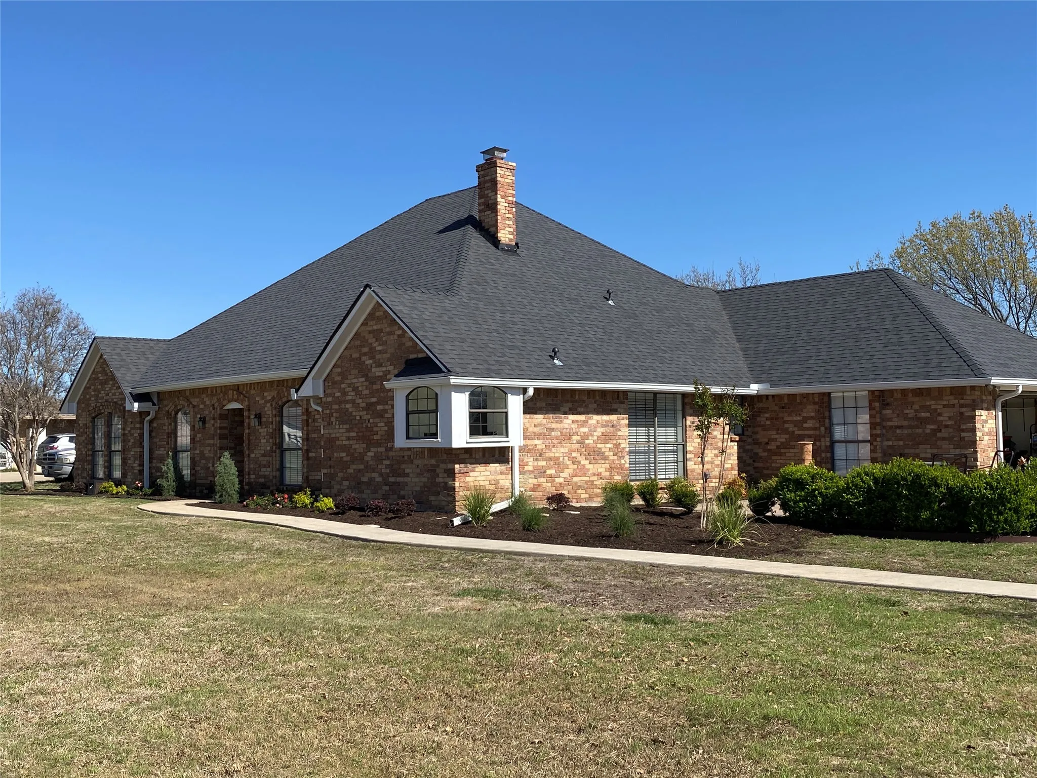 Single Family Residence For Sale in Collin County , 9A Rhea Mills Circle, Prosper, Texas 75078, 3 Bedroom, 2 Bathroom, 2 Garage spaces, 2,391 Sqft, built in 1985, Preowned, mls#21213119, Real Estate Agent in Prosper, Homes For Sale in Collin county, Homes For Sale in Prosper, Realtor in Prosper Texas, Real Estate Brokerage Independent Realty Texas, Luminita Cordes Realtor
