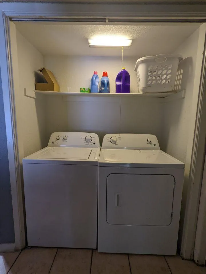 Condominium For Sale in Dallas County , 8110 Skillman Street 1064, Dallas, Texas 75231, 2 Bedroom, 2 Bathroom, Garage spaces, 843 Sqft, built in 1980, Preowned, mls#21213696, Real Estate Agent in Dallas, Homes For Sale in Dallas county, Homes For Sale in Dallas, Realtor in Dallas Texas, Real Estate Brokerage Independent Realty Texas, Luminita Cordes Realtor