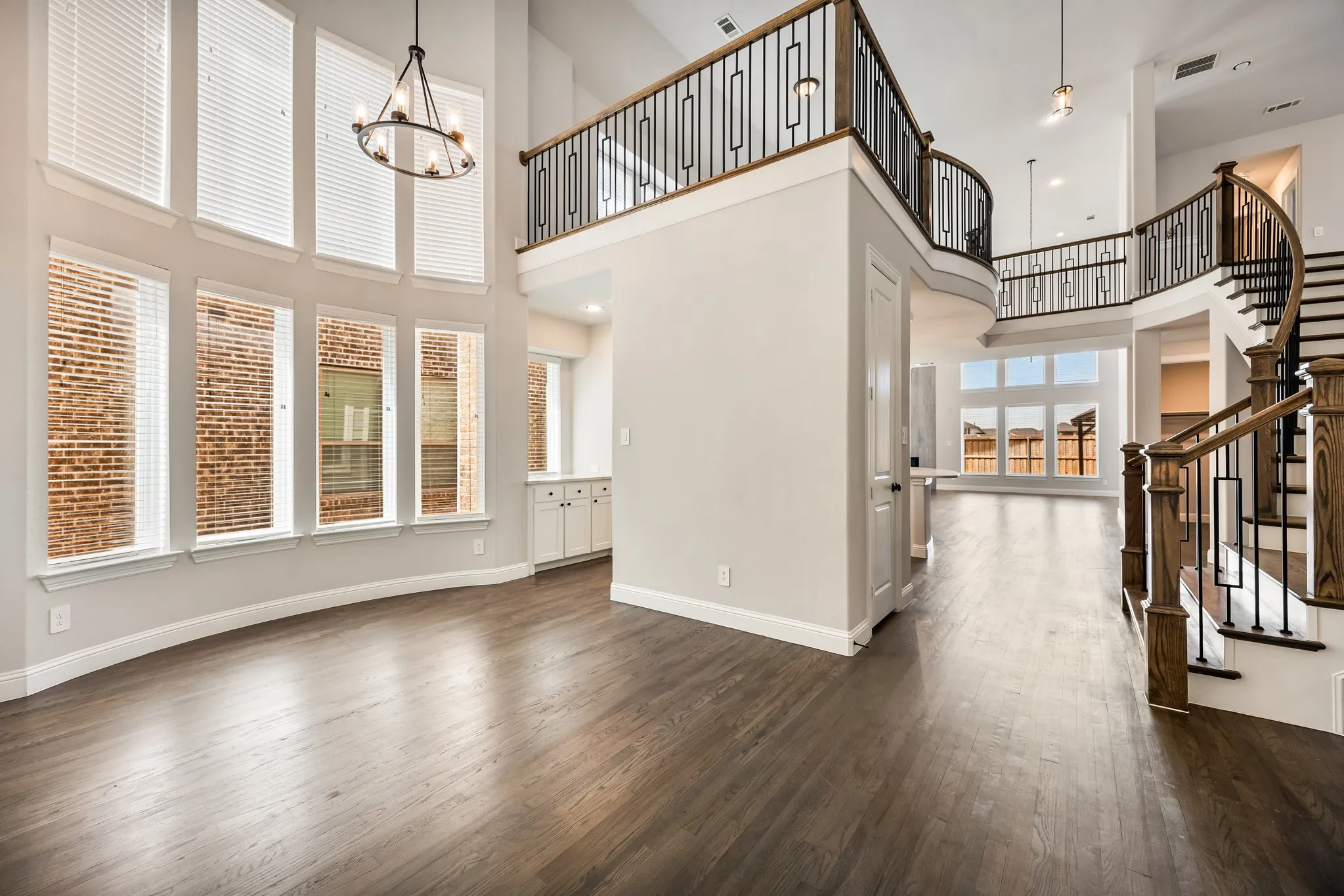 View from Foyer to Dining area