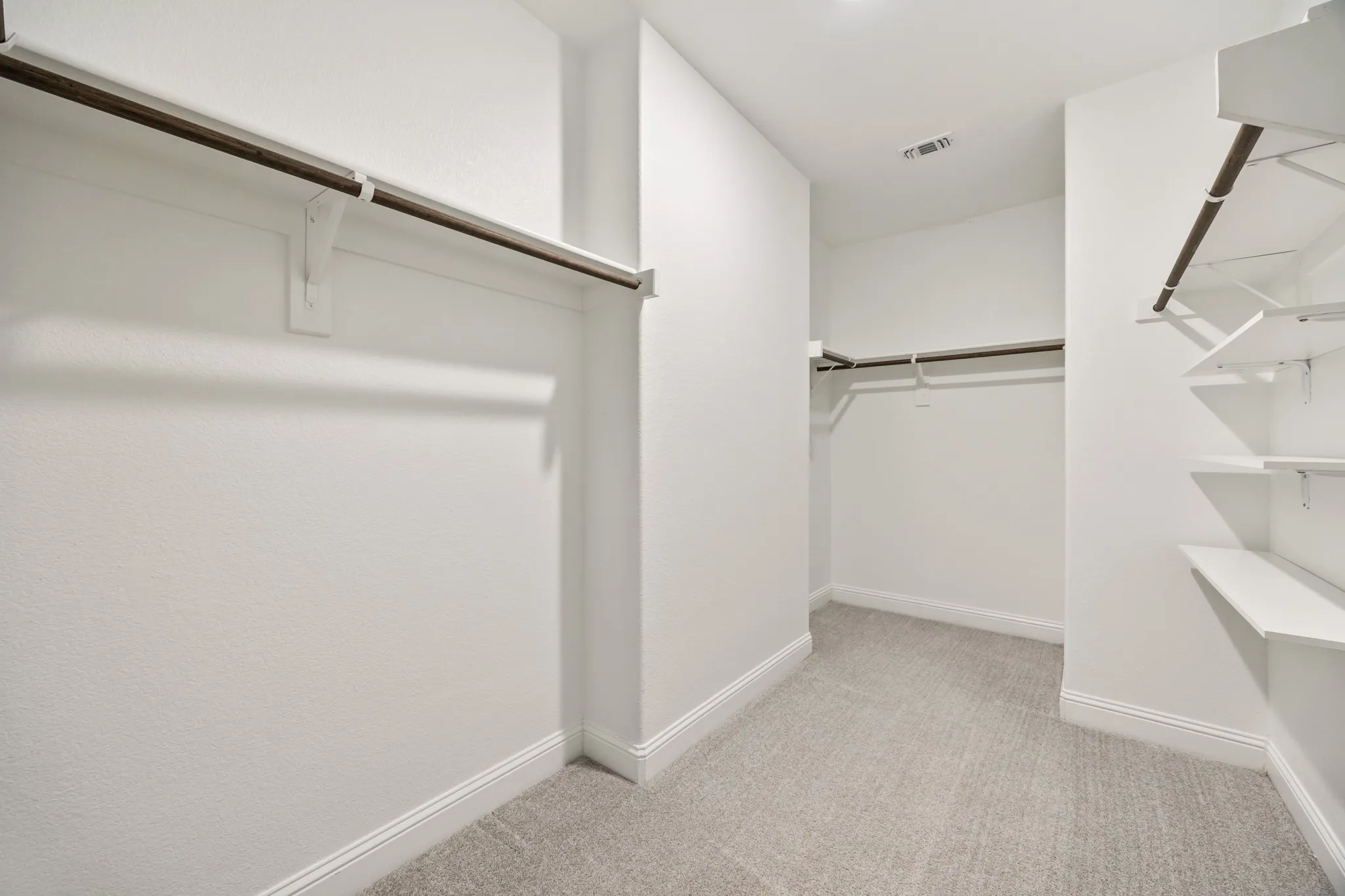 Single Family Residence For Sale in Dallas County , 503 Rock Rose Lane, Wylie, Texas 75098, 6 Bedroom, 5 Bathroom, 2 Garage spaces, 4,044 Sqft, built in 2022, Preowned, mls#21213735, Real Estate Agent in Wylie, Homes For Sale in Dallas county, Homes For Sale in Wylie, Realtor in Wylie Texas, Real Estate Brokerage Independent Realty Texas, Luminita Cordes Realtor