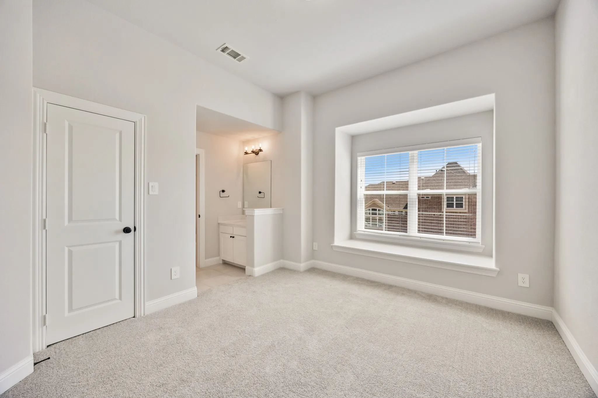 Single Family Residence For Sale in Dallas County , 503 Rock Rose Lane, Wylie, Texas 75098, 6 Bedroom, 5 Bathroom, 2 Garage spaces, 4,044 Sqft, built in 2022, Preowned, mls#21213735, Real Estate Agent in Wylie, Homes For Sale in Dallas county, Homes For Sale in Wylie, Realtor in Wylie Texas, Real Estate Brokerage Independent Realty Texas, Luminita Cordes Realtor