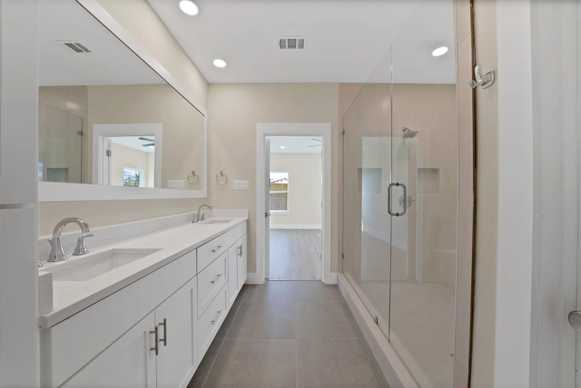 Single Family Residence For Sale in Denton County , 4616 Red Bud Court, The Colony, Texas 75056, 4 Bedroom, 3 Bathroom, 2 Garage spaces, 2,049 Sqft, built in 2025, mls#21213434, Real Estate Agent in The Colony, Homes For Sale in Denton county, Homes For Sale in The Colony, Realtor in The Colony Texas, Real Estate Brokerage Independent Realty Texas, Luminita Cordes Realtor