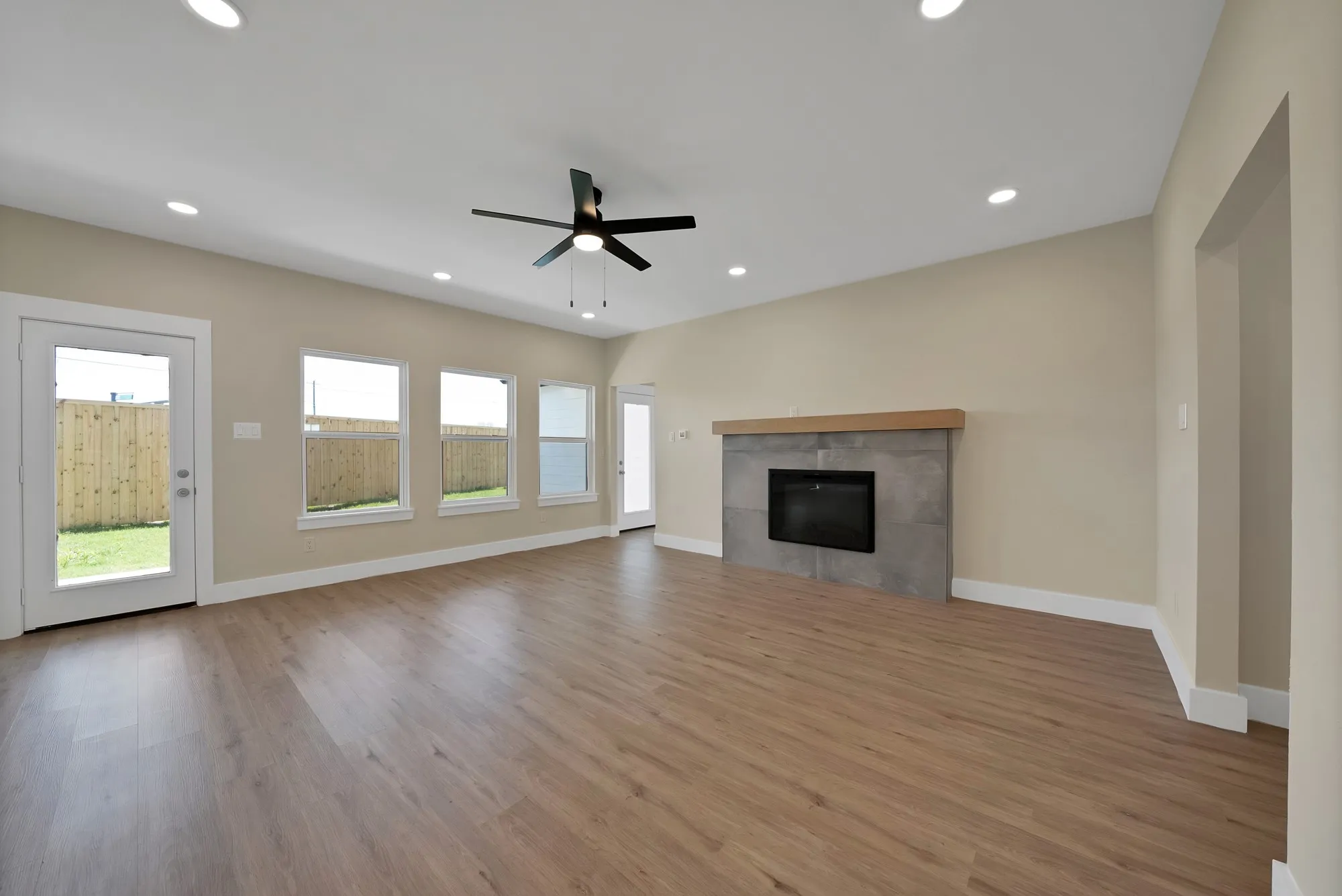 Single Family Residence For Sale in Denton County , 4616 Red Bud Court, The Colony, Texas 75056, 4 Bedroom, 3 Bathroom, 2 Garage spaces, 2,049 Sqft, built in 2025, mls#21213434, Real Estate Agent in The Colony, Homes For Sale in Denton county, Homes For Sale in The Colony, Realtor in The Colony Texas, Real Estate Brokerage Independent Realty Texas, Luminita Cordes Realtor