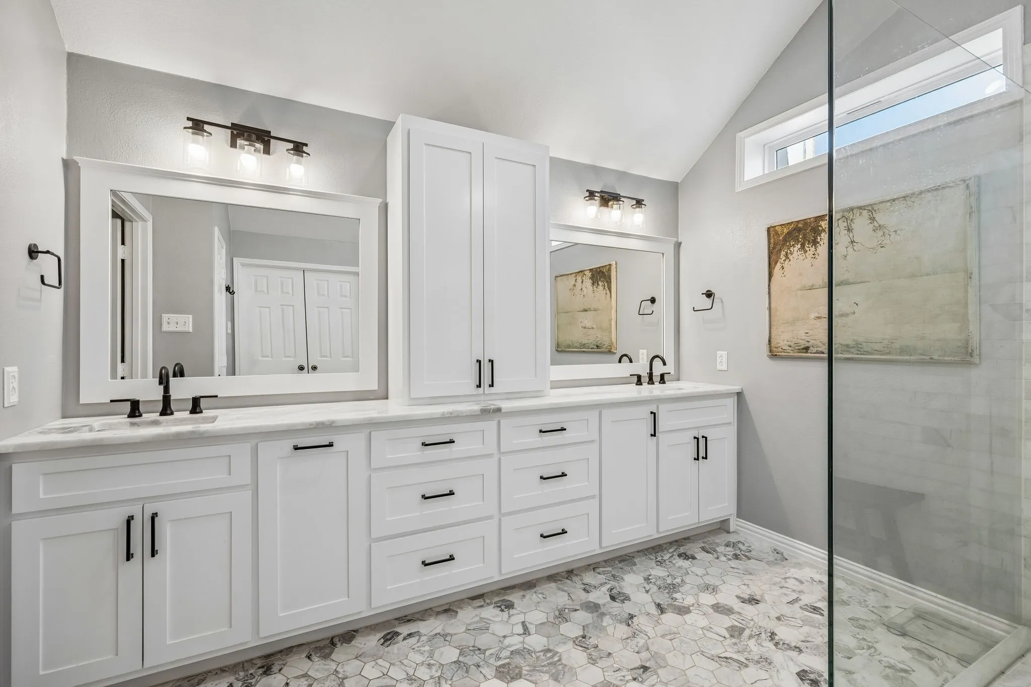 Single Family Residence For Sale in Collin County , 9612 Saint Annes Drive, Plano, Texas 75025, 4 Bedroom, 3 Bathroom, 2 Garage spaces, 3,250 Sqft, built in 1997, Preowned, mls#21198447, Real Estate Agent in Plano, Homes For Sale in Collin county, Homes For Sale in Plano, Realtor in Plano Texas, Real Estate Brokerage Independent Realty Texas, Luminita Cordes Realtor