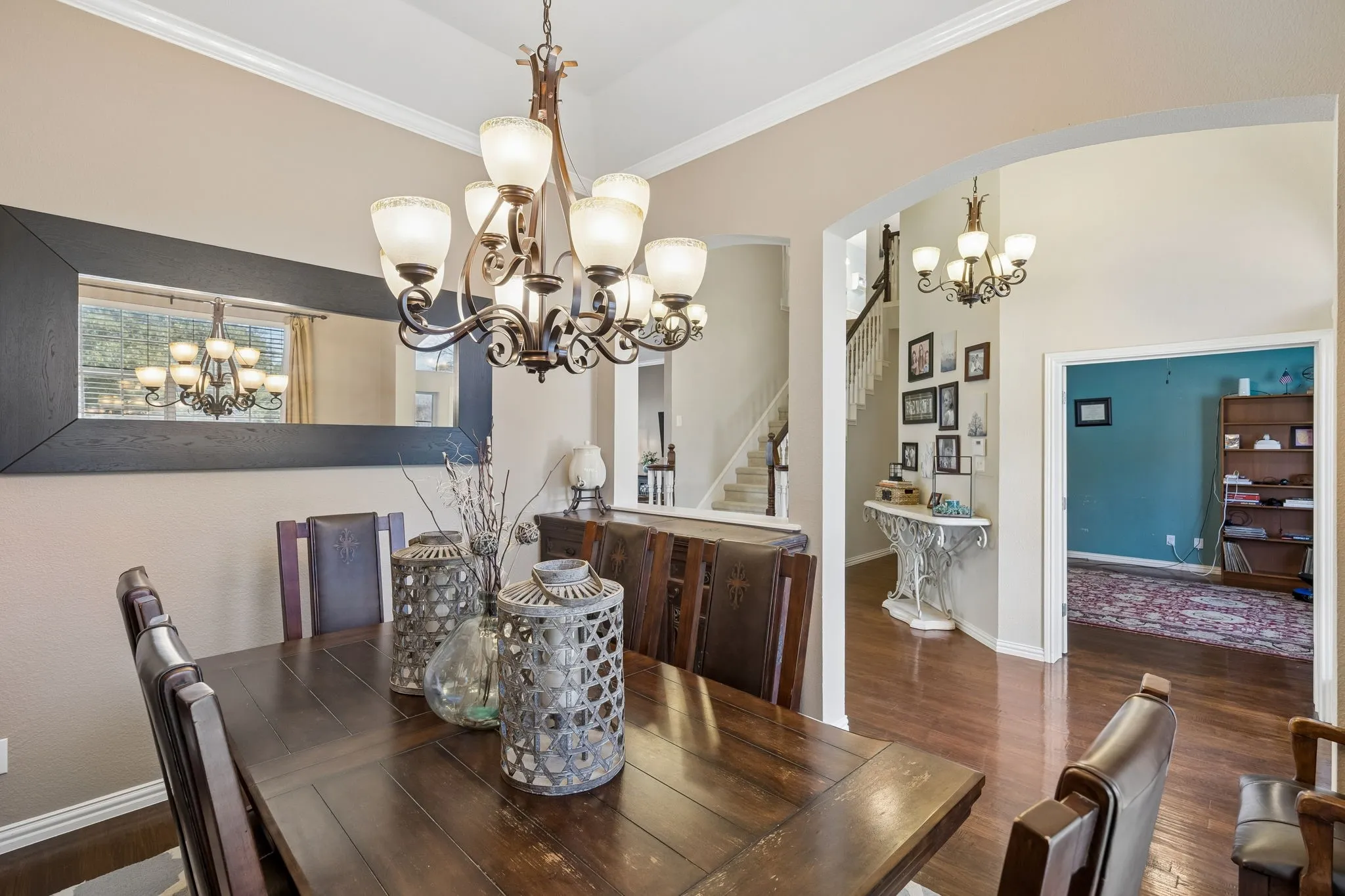 Formal Dinning Room