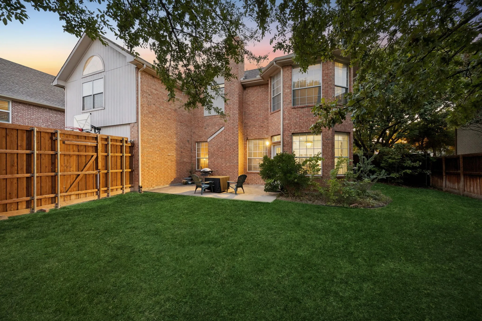 Single Family Residence For Sale in Collin County , 9612 Saint Annes Drive, Plano, Texas 75025, 4 Bedroom, 3 Bathroom, 2 Garage spaces, 3,250 Sqft, built in 1997, Preowned, mls#21198447, Real Estate Agent in Plano, Homes For Sale in Collin county, Homes For Sale in Plano, Realtor in Plano Texas, Real Estate Brokerage Independent Realty Texas, Luminita Cordes Realtor