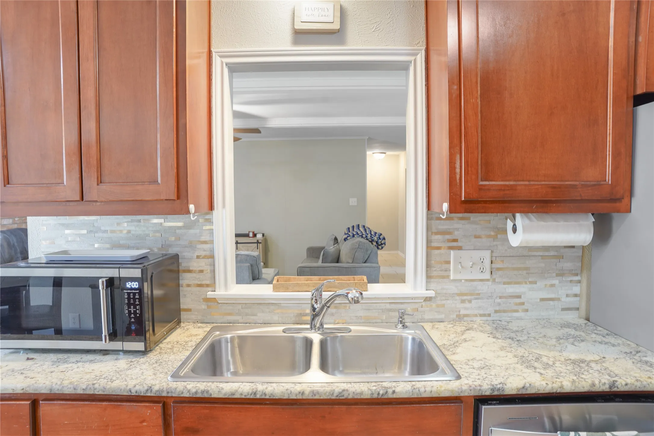 Single Family Residence For Sale in Hopkins County , 122 Jill Lane, Sulphur Springs, Texas 75482, 4 Bedroom, 2 Bathroom, 2 Garage spaces, 2,089 Sqft, built in 1974, mls#21214042, Real Estate Agent in Sulphur Springs, Homes For Sale in Hopkins county, Homes For Sale in Sulphur Springs, Realtor in Sulphur Springs Texas, Real Estate Brokerage Independent Realty Texas, Luminita Cordes Realtor
