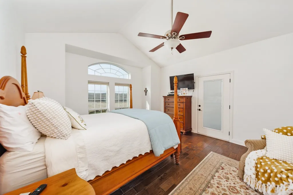 Single Family Residence For Sale in Montague County , 4460 Hildreth Pool Road, Bowie, Texas 76230, 3 Bedroom, 2 Bathroom, Garage spaces, 2,036 Sqft, built in 2009, mls#21203747, Real Estate Agent in Bowie, Homes For Sale in Montague county, Homes For Sale in Bowie, Realtor in Bowie Texas, Real Estate Brokerage Independent Realty Texas, Luminita Cordes Realtor