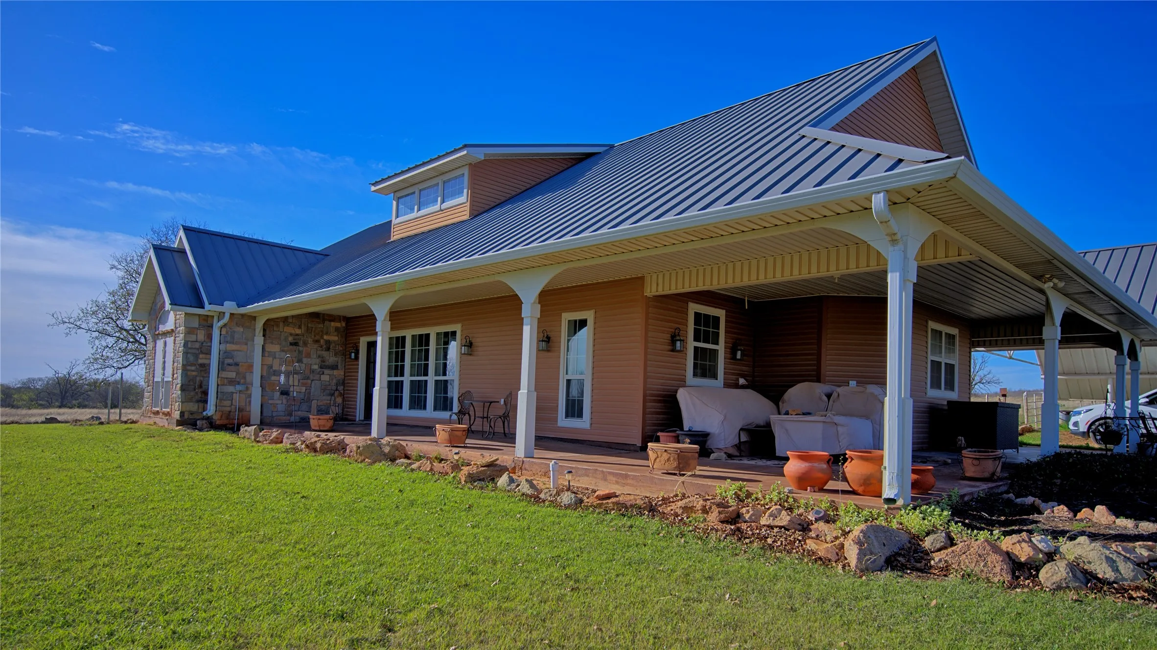 Single Family Residence For Sale in Montague County , 4460 Hildreth Pool Road, Bowie, Texas 76230, 3 Bedroom, 2 Bathroom, Garage spaces, 2,036 Sqft, built in 2009, mls#21203747, Real Estate Agent in Bowie, Homes For Sale in Montague county, Homes For Sale in Bowie, Realtor in Bowie Texas, Real Estate Brokerage Independent Realty Texas, Luminita Cordes Realtor