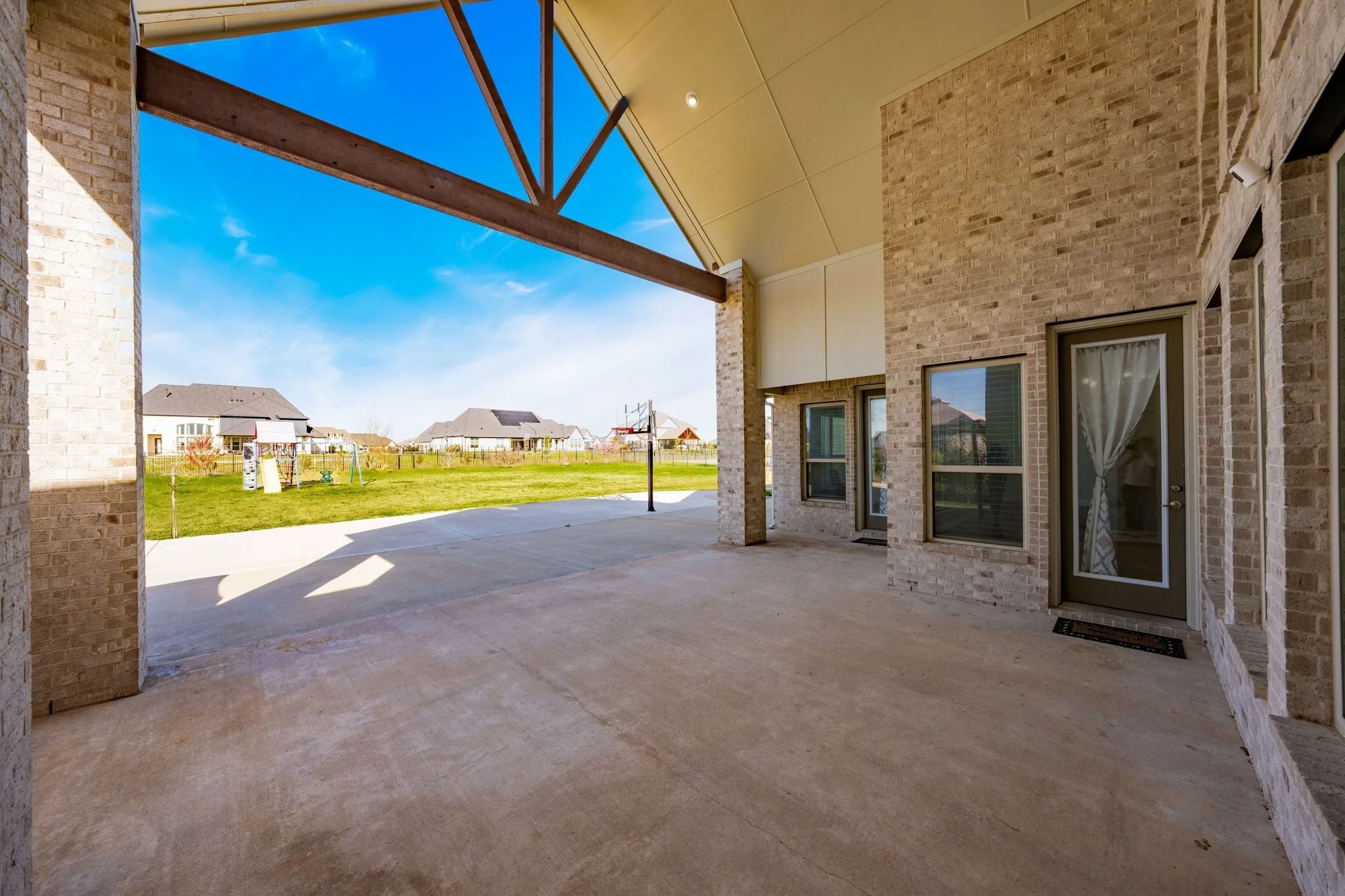 Single Family Residence For Sale in Collin County , 4601 Whitestone Drive, Parker, Texas 75002, 6 Bedroom, 7 Bathroom, 3 Garage spaces, 4,772 Sqft, built in 2020, mls#21211059, Real Estate Agent in Parker, Homes For Sale in Collin county, Homes For Sale in Parker, Realtor in Parker Texas, Real Estate Brokerage Independent Realty Texas, Luminita Cordes Realtor
