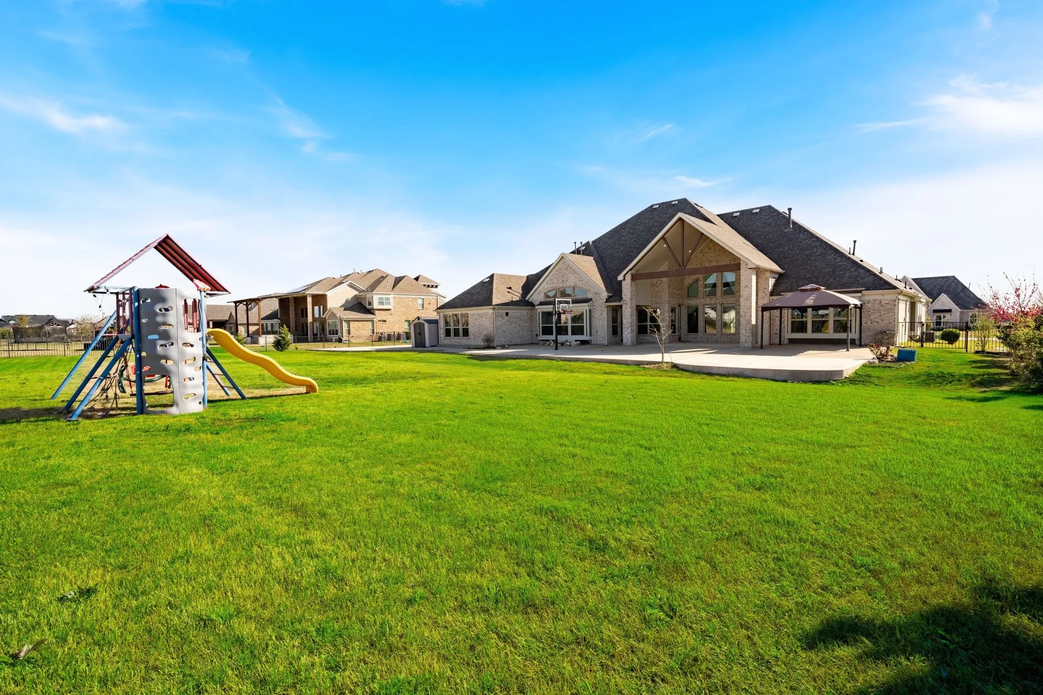 Single Family Residence For Sale in Collin County , 4601 Whitestone Drive, Parker, Texas 75002, 6 Bedroom, 7 Bathroom, 3 Garage spaces, 4,772 Sqft, built in 2020, mls#21211059, Real Estate Agent in Parker, Homes For Sale in Collin county, Homes For Sale in Parker, Realtor in Parker Texas, Real Estate Brokerage Independent Realty Texas, Luminita Cordes Realtor