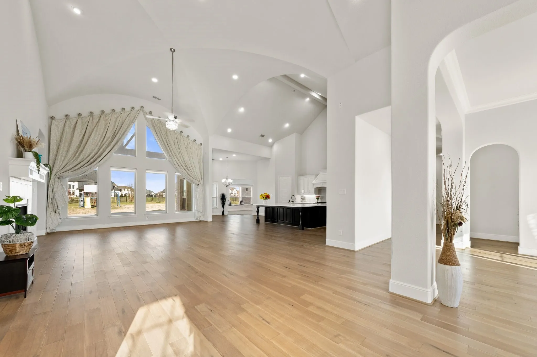 Single Family Residence For Sale in Collin County , 4601 Whitestone Drive, Parker, Texas 75002, 6 Bedroom, 7 Bathroom, 3 Garage spaces, 4,772 Sqft, built in 2020, mls#21211059, Real Estate Agent in Parker, Homes For Sale in Collin county, Homes For Sale in Parker, Realtor in Parker Texas, Real Estate Brokerage Independent Realty Texas, Luminita Cordes Realtor