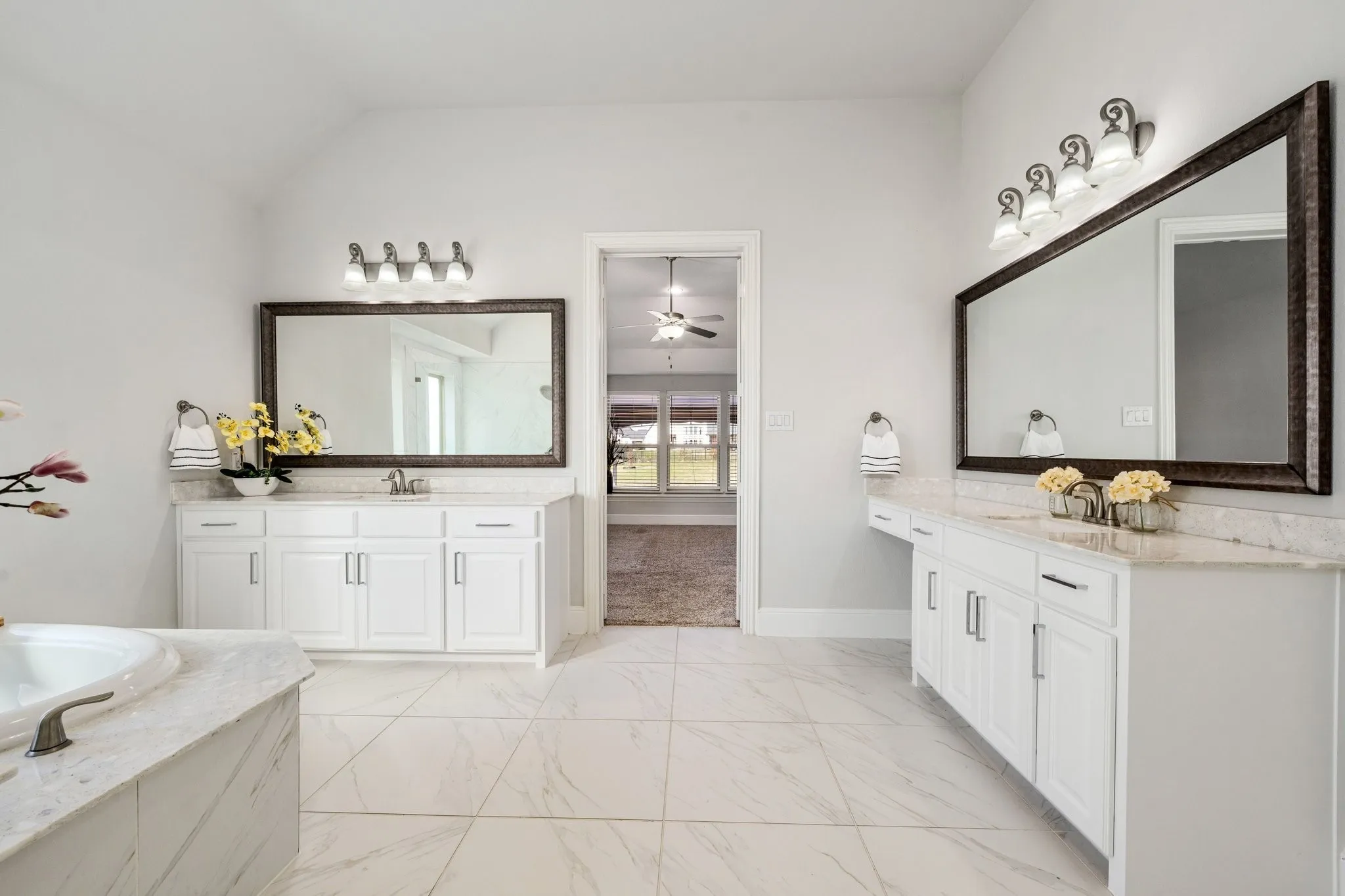 Single Family Residence For Sale in Collin County , 4601 Whitestone Drive, Parker, Texas 75002, 6 Bedroom, 7 Bathroom, 3 Garage spaces, 4,772 Sqft, built in 2020, mls#21211059, Real Estate Agent in Parker, Homes For Sale in Collin county, Homes For Sale in Parker, Realtor in Parker Texas, Real Estate Brokerage Independent Realty Texas, Luminita Cordes Realtor