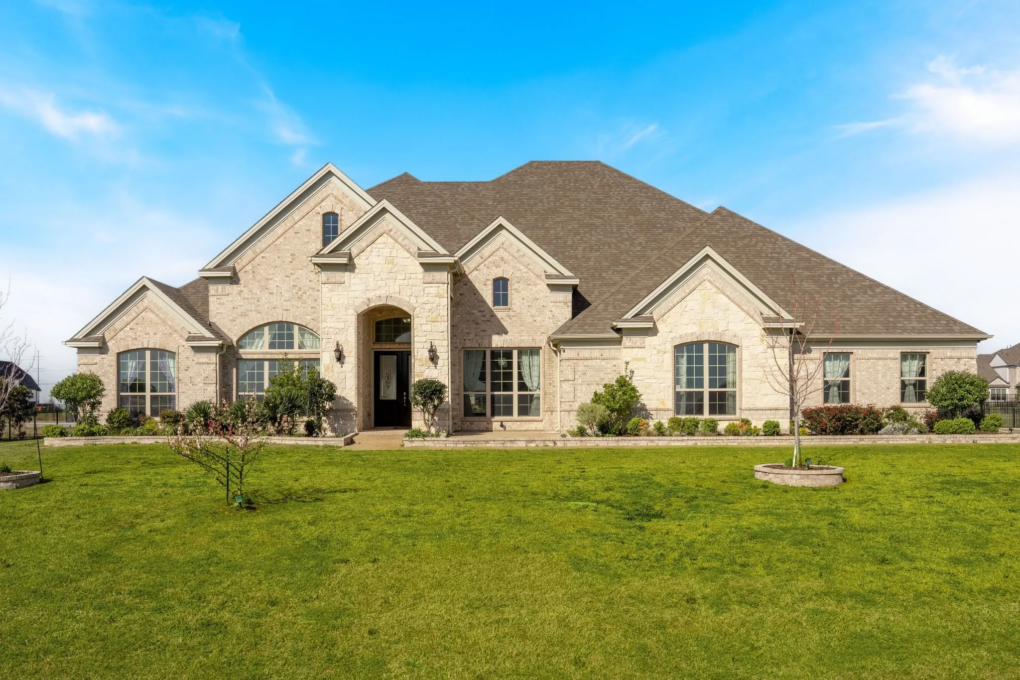 Single Family Residence For Sale in Collin County , 4601 Whitestone Drive, Parker, Texas 75002, 6 Bedroom, 7 Bathroom, 3 Garage spaces, 4,772 Sqft, built in 2020, mls#21211059, Real Estate Agent in Parker, Homes For Sale in Collin county, Homes For Sale in Parker, Realtor in Parker Texas, Real Estate Brokerage Independent Realty Texas, Luminita Cordes Realtor