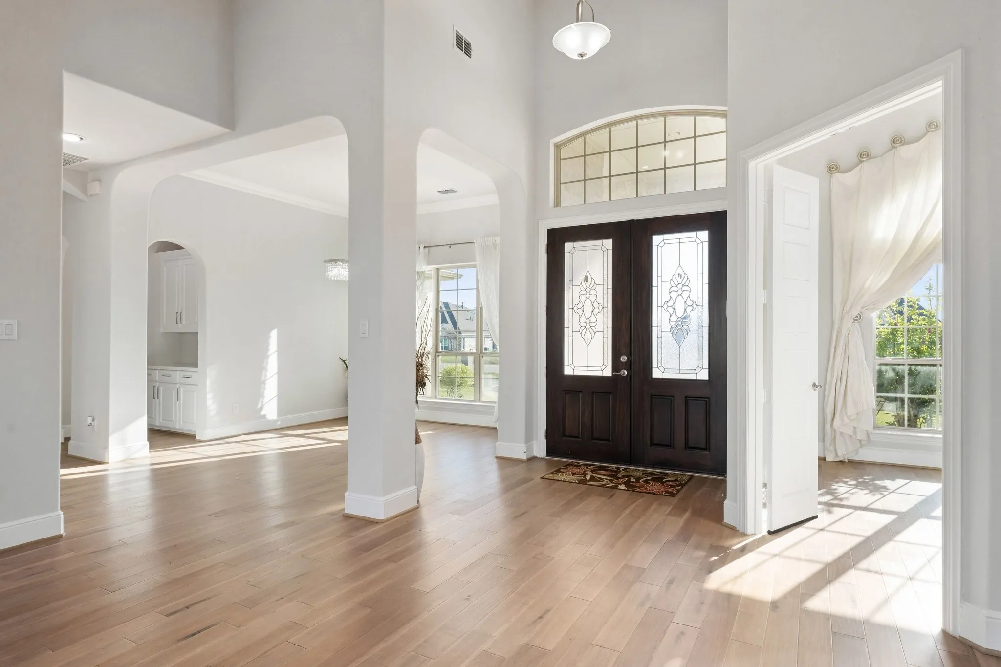 Single Family Residence For Sale in Collin County , 4601 Whitestone Drive, Parker, Texas 75002, 6 Bedroom, 7 Bathroom, 3 Garage spaces, 4,772 Sqft, built in 2020, mls#21211059, Real Estate Agent in Parker, Homes For Sale in Collin county, Homes For Sale in Parker, Realtor in Parker Texas, Real Estate Brokerage Independent Realty Texas, Luminita Cordes Realtor