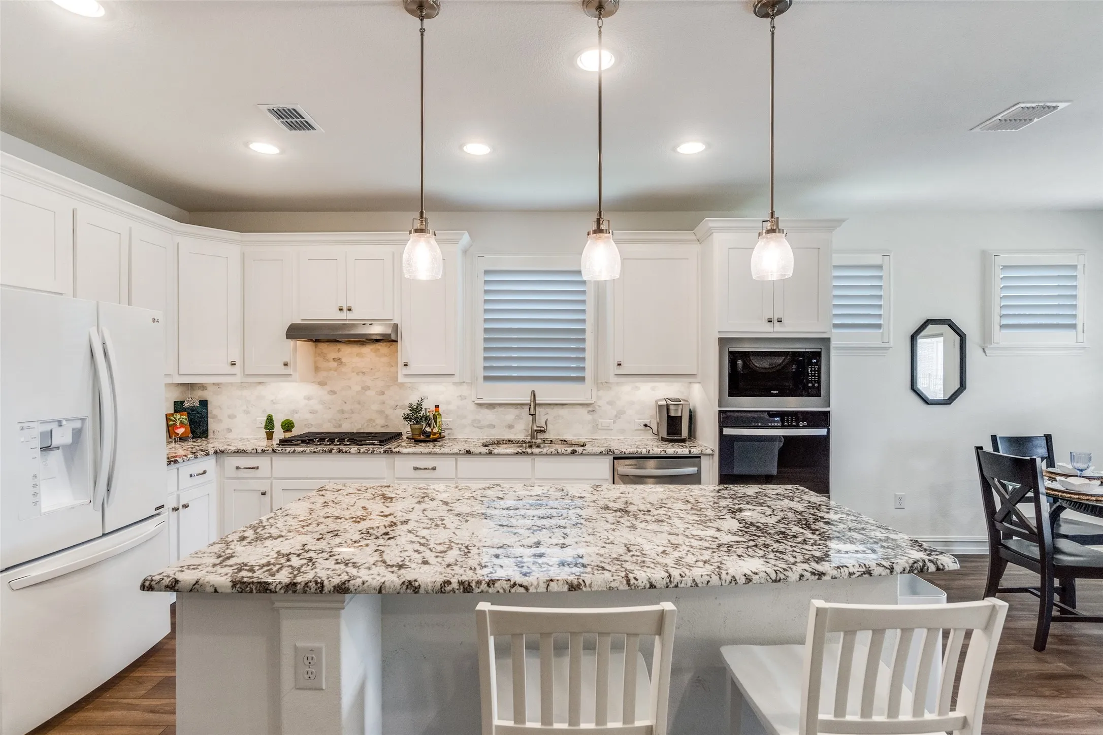 Single Family Residence For Sale in Collin County , 424 Long Pines Drive, Mc Kinney, Texas 75071, 2 Bedroom, 2 Bathroom, 2 Garage spaces, 1,691 Sqft, built in 2023, mls#21212126, Real Estate Agent in Mc Kinney, Homes For Sale in Collin county, Homes For Sale in Mc Kinney, Realtor in Mc Kinney Texas, Real Estate Brokerage Independent Realty Texas, Luminita Cordes Realtor
