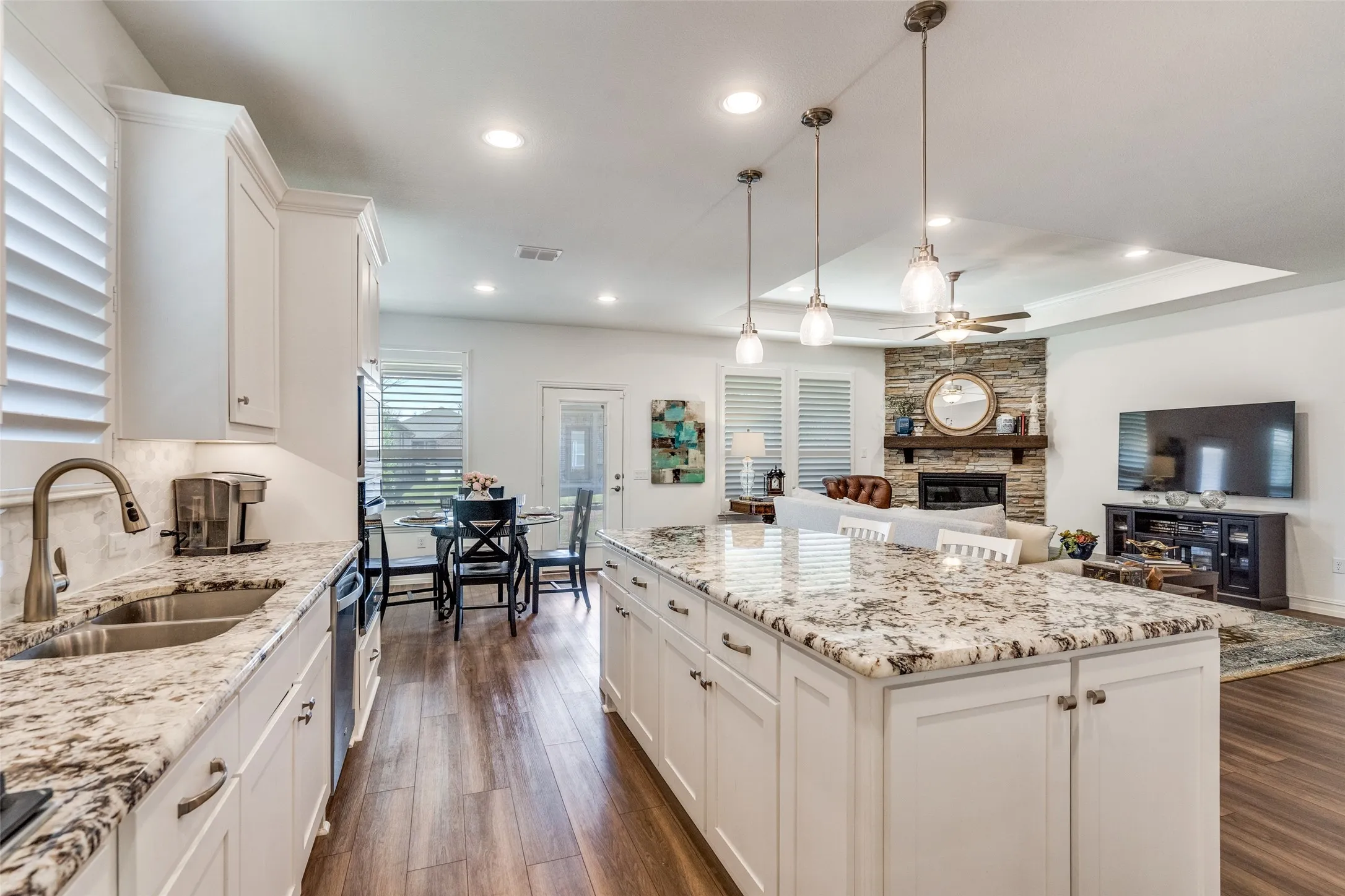 Single Family Residence For Sale in Collin County , 424 Long Pines Drive, Mc Kinney, Texas 75071, 2 Bedroom, 2 Bathroom, 2 Garage spaces, 1,691 Sqft, built in 2023, mls#21212126, Real Estate Agent in Mc Kinney, Homes For Sale in Collin county, Homes For Sale in Mc Kinney, Realtor in Mc Kinney Texas, Real Estate Brokerage Independent Realty Texas, Luminita Cordes Realtor