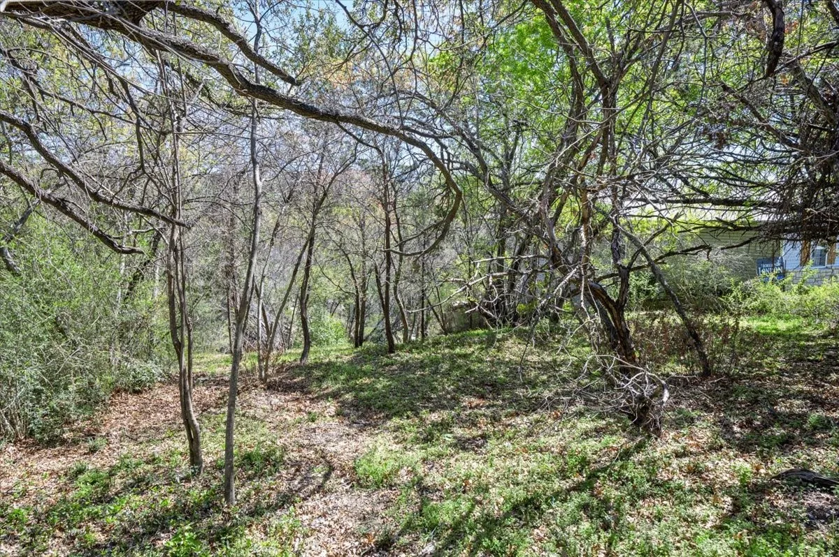 Unimproved Land For Sale in Hood County , 1011 Hidden Cove Trail, Granbury, Texas 76049, 0, 0, Garage spaces, 0 Sqft, built in 0, Price $59,000, mls#21206562, Real Estate Agent in Granbury, Homes For Sale in Hood county, Homes For Sale in Granbury, Realtor in Granbury Texas, Real Estate Brokerage Independent Realty Texas, Luminita Cordes Realtor