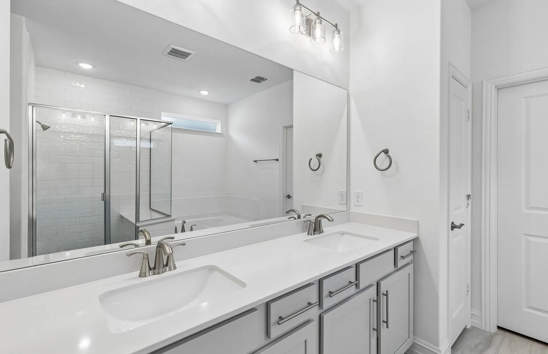 Owners bath with double vanity