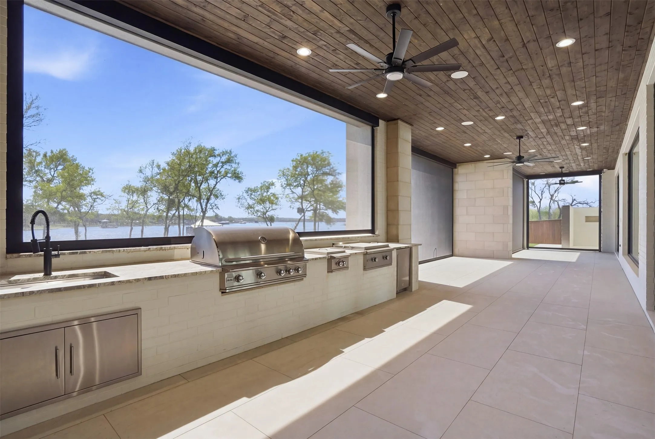 Single Family Residence For Sale in Tarrant County , 7073 The Resort Boulevard, Fort Worth, Texas 76179, 5 Bedrooms, 6 Bathrooms, 3 Garage spaces, 6,237 Sqft, built in 2024, New Construction - Incomplete, Price $4,995,000, mls#21214200, Real Estate Agent in Fort Worth, Homes For Sale in Tarrant county, Homes For Sale in Fort Worth, Realtor in Fort Worth Texas, Real Estate Brokerage Independent Realty Texas, Luminita Cordes Realtor
