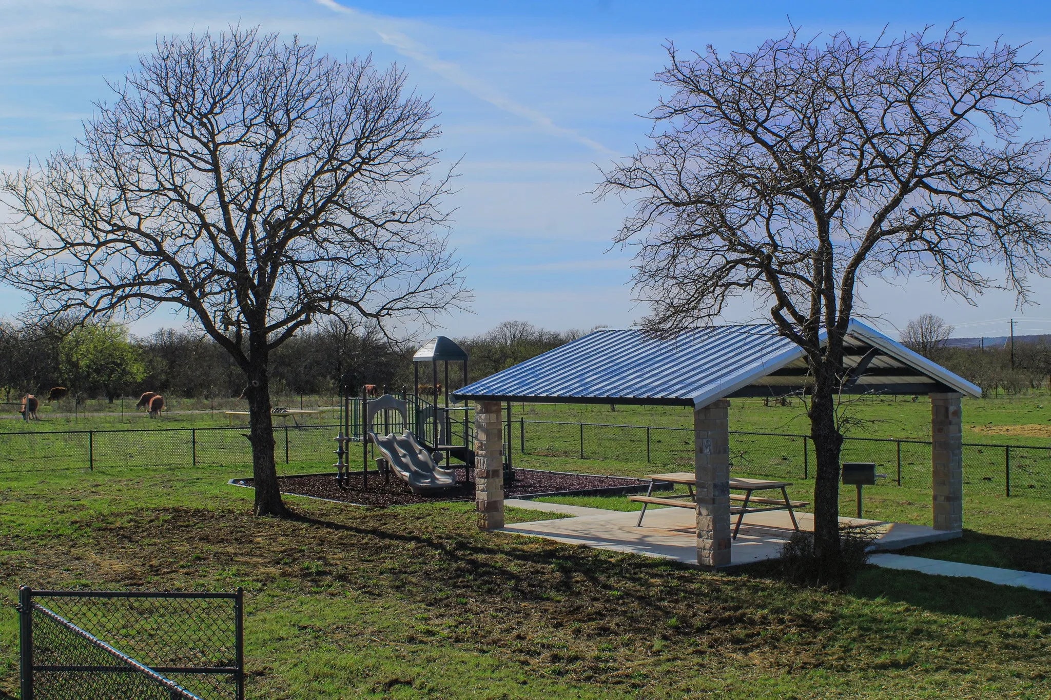 Playground & Picnic area