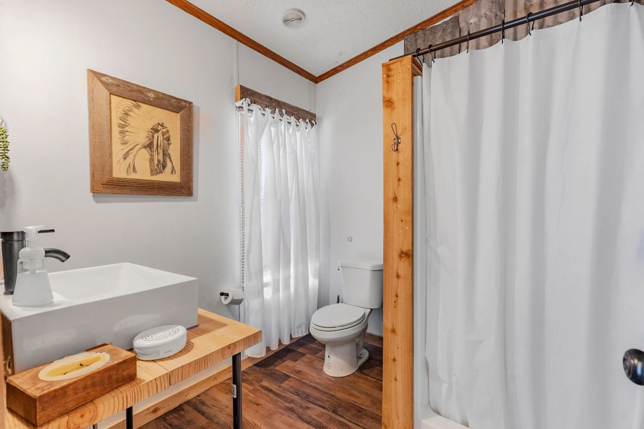 Full bath accessed from the exterior!