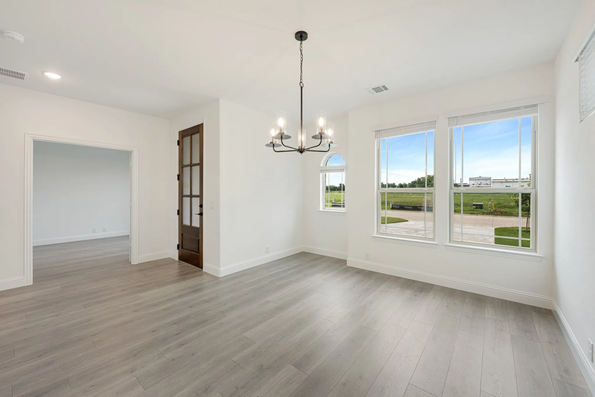 Single Family Residence For Sale in Hunt County , 237 Sweetwater Drive, Commerce, Texas 75428, 5 Bedroom, 4 Bathroom, 2 Garage spaces, 3,485 Sqft, built in 2026, New Construction - Incomplete, mls#21214331, Real Estate Agent in Commerce, Homes For Sale in Hunt county, Homes For Sale in Commerce, Realtor in Commerce Texas, Real Estate Brokerage Independent Realty Texas, Luminita Cordes Realtor