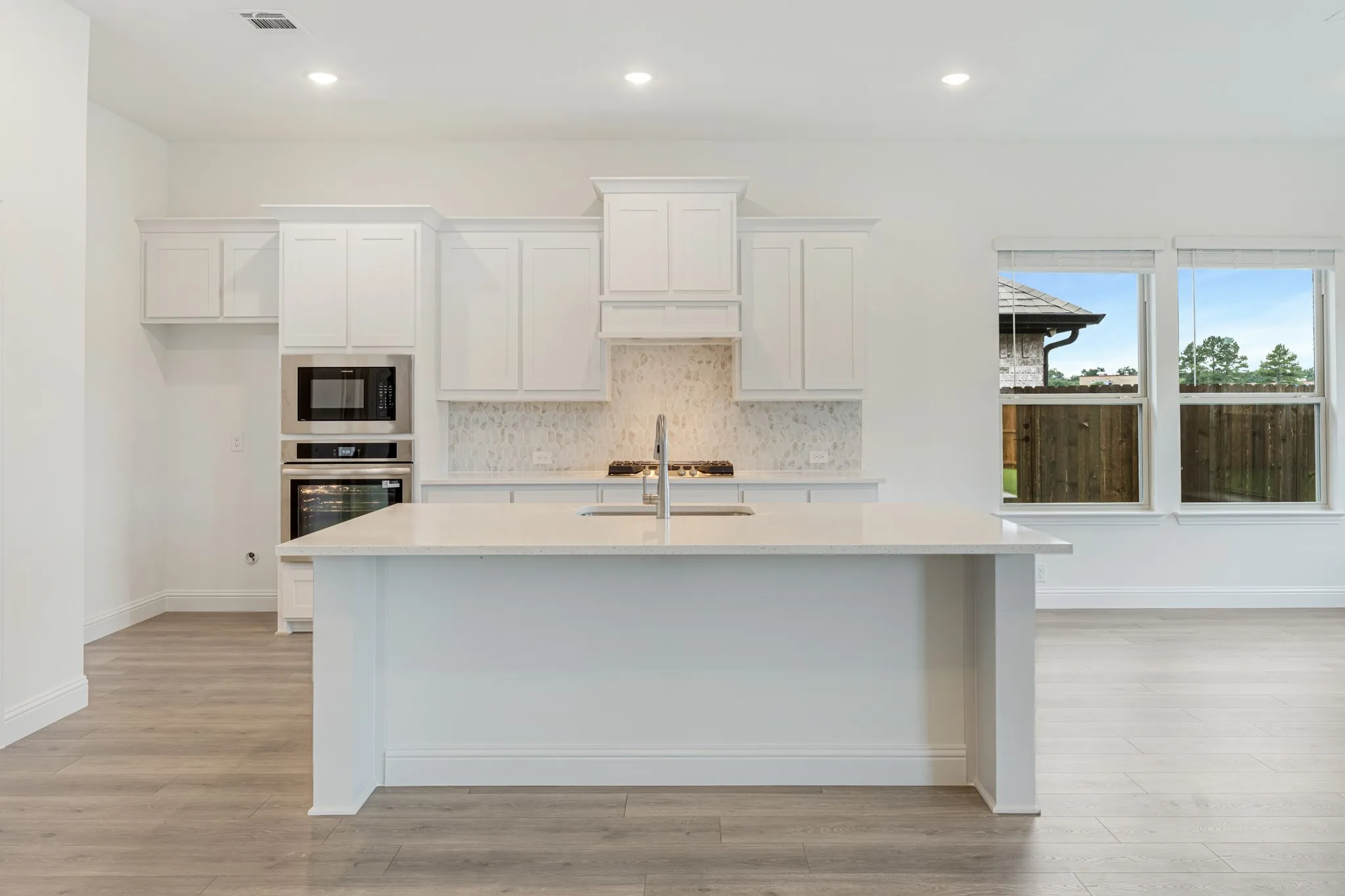 Single Family Residence For Sale in Hunt County , 237 Sweetwater Drive, Commerce, Texas 75428, 5 Bedroom, 4 Bathroom, 2 Garage spaces, 3,485 Sqft, built in 2026, New Construction - Incomplete, mls#21214331, Real Estate Agent in Commerce, Homes For Sale in Hunt county, Homes For Sale in Commerce, Realtor in Commerce Texas, Real Estate Brokerage Independent Realty Texas, Luminita Cordes Realtor