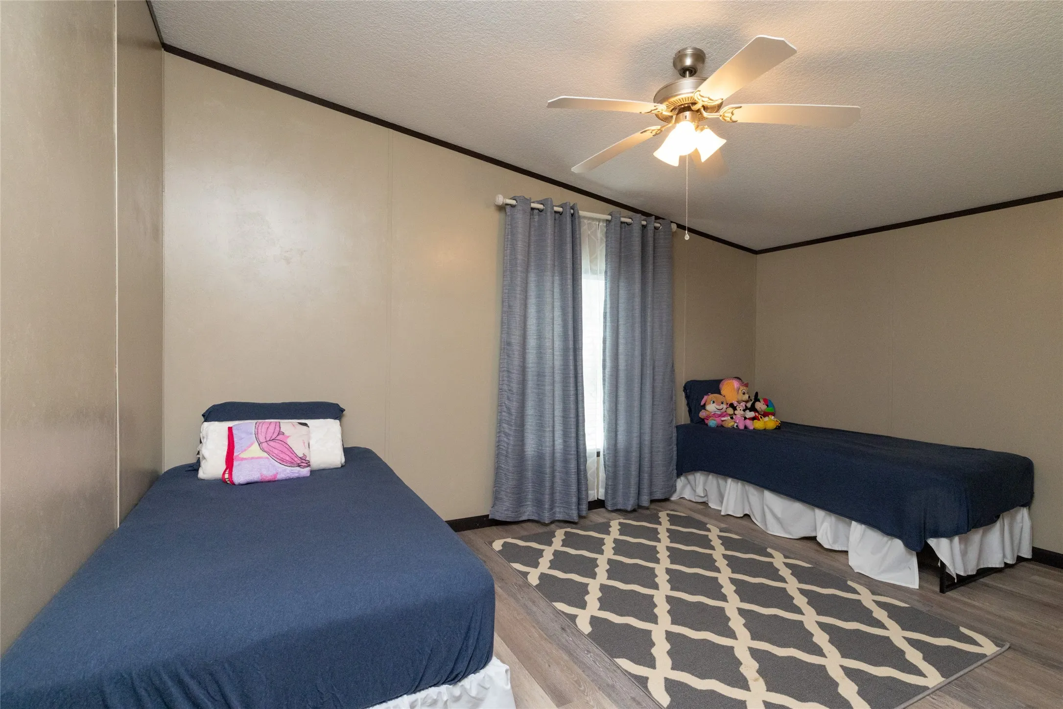 Manufactured Home For Sale in Wise County , 140 Meadow Pond Court, Runaway Bay, Texas 76426, 4 Bedroom, 2 Bathroom, Garage spaces, 2,176 Sqft, built in 2012, Preowned, mls#21214369, Real Estate Agent in Runaway Bay, Homes For Sale in Wise county, Homes For Sale in Runaway Bay, Realtor in Runaway Bay Texas, Real Estate Brokerage Independent Realty Texas, Luminita Cordes Realtor
