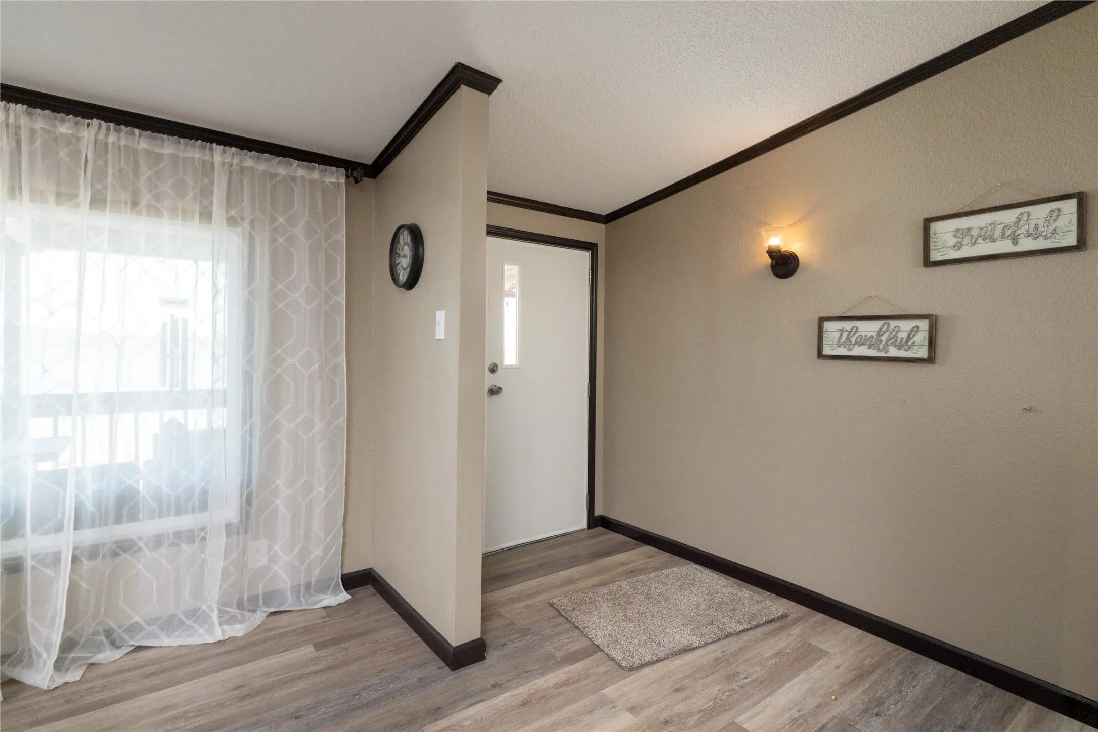 Manufactured Home For Sale in Wise County , 140 Meadow Pond Court, Runaway Bay, Texas 76426, 4 Bedroom, 2 Bathroom, Garage spaces, 2,176 Sqft, built in 2012, Preowned, mls#21214369, Real Estate Agent in Runaway Bay, Homes For Sale in Wise county, Homes For Sale in Runaway Bay, Realtor in Runaway Bay Texas, Real Estate Brokerage Independent Realty Texas, Luminita Cordes Realtor