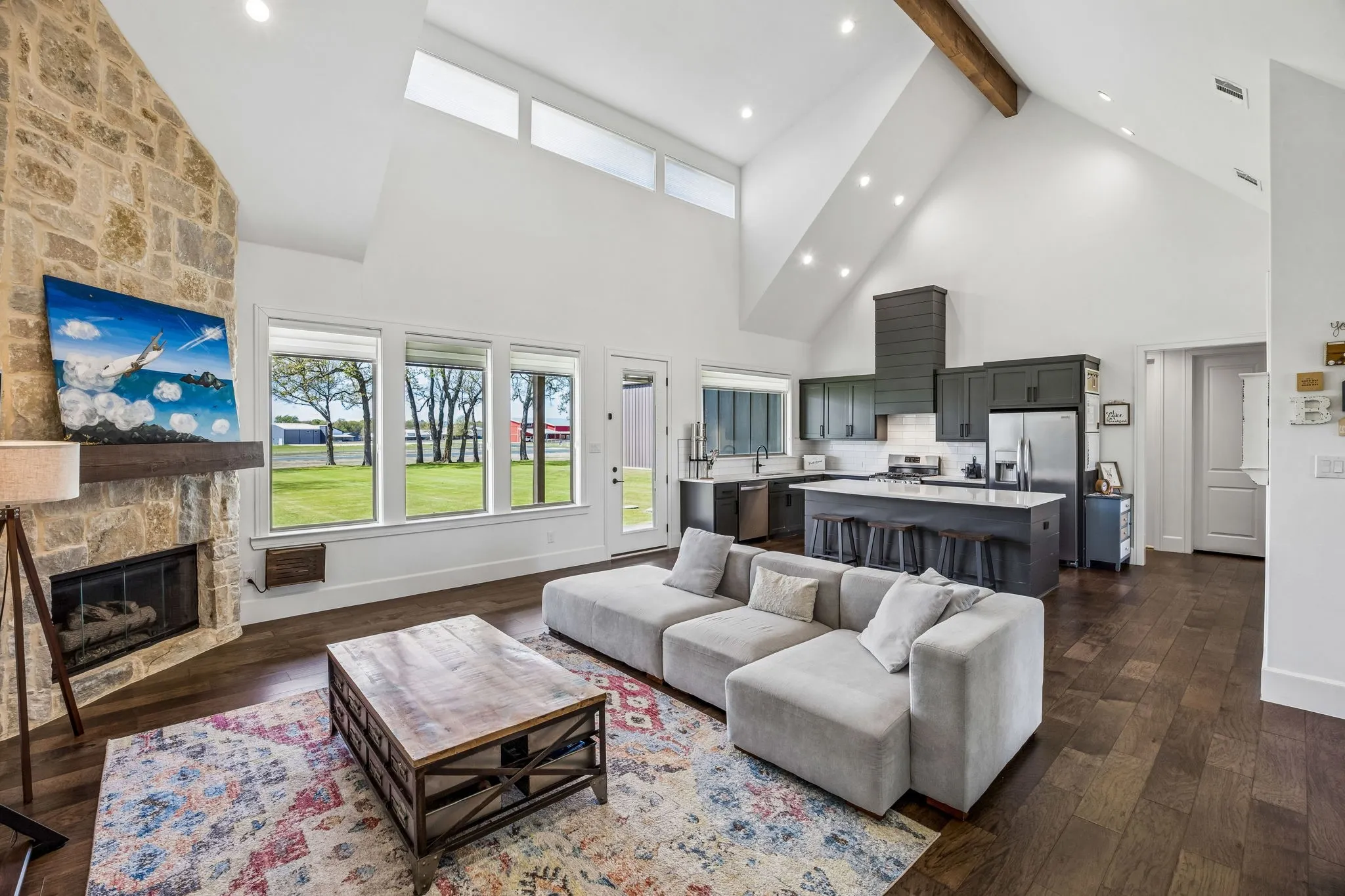 Single Family Residence For Sale in Van Zandt County , 366 Private Road 7005, Edgewood, Texas 75117, 5 Bedroom, 3 Bathroom, 2 Garage spaces, 3,008 Sqft, built in 2021, Preowned, mls#21211573, Real Estate Agent in Edgewood, Homes For Sale in Van Zandt county, Homes For Sale in Edgewood, Realtor in Edgewood Texas, Real Estate Brokerage Independent Realty Texas, Luminita Cordes Realtor