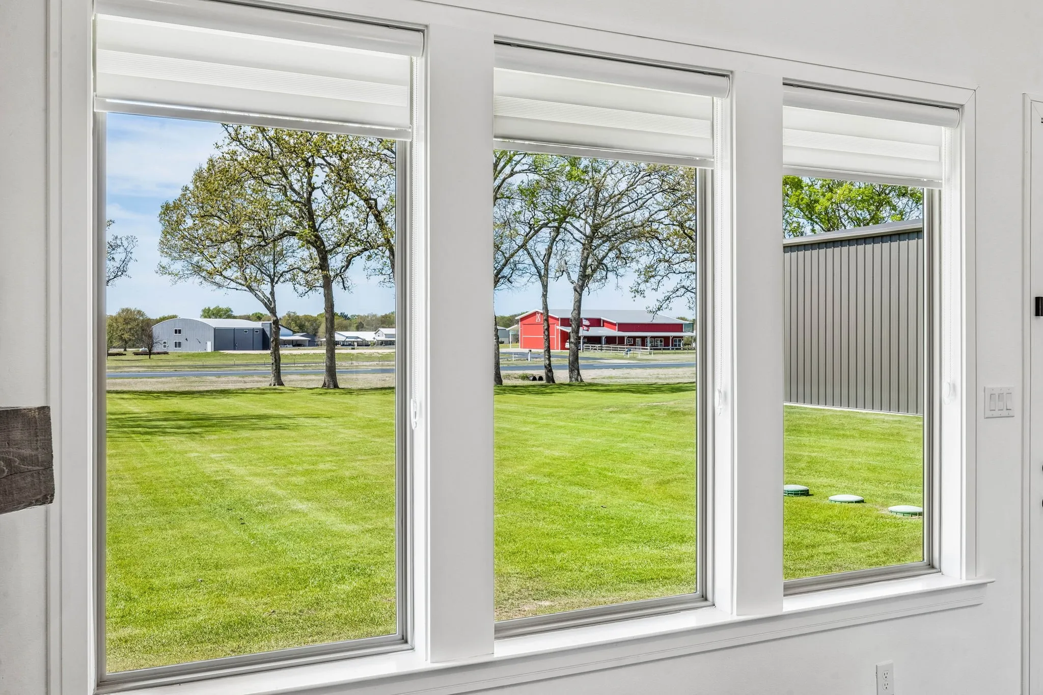 Single Family Residence For Sale in Van Zandt County , 366 Private Road 7005, Edgewood, Texas 75117, 5 Bedroom, 3 Bathroom, 2 Garage spaces, 3,008 Sqft, built in 2021, Preowned, mls#21211573, Real Estate Agent in Edgewood, Homes For Sale in Van Zandt county, Homes For Sale in Edgewood, Realtor in Edgewood Texas, Real Estate Brokerage Independent Realty Texas, Luminita Cordes Realtor