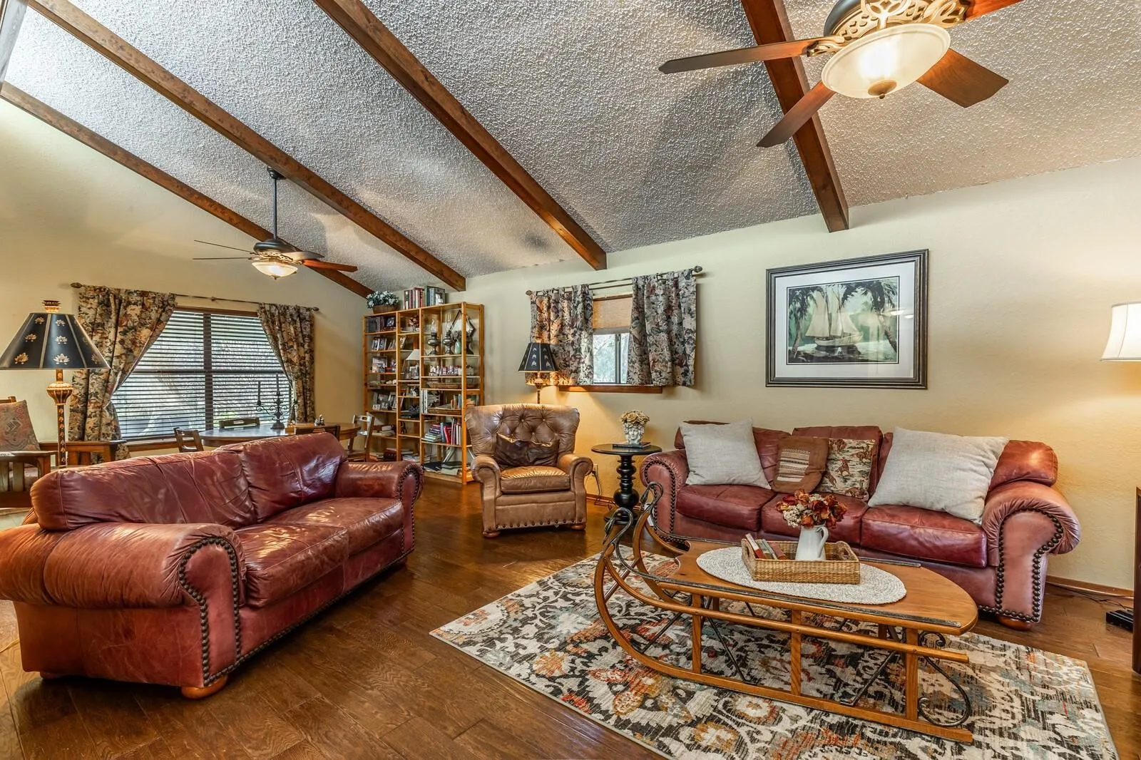 Single Family Residence For Sale in Hill County , 224 Mohon Drive, Whitney, Texas 76692, 4 Bedroom, 4 Bathroom, 2 Garage spaces, 4,030 Sqft, built in 0, Preowned, mls#21206910, Real Estate Agent in Whitney, Homes For Sale in Hill county, Homes For Sale in Whitney, Realtor in Whitney Texas, Real Estate Brokerage Independent Realty Texas, Luminita Cordes Realtor