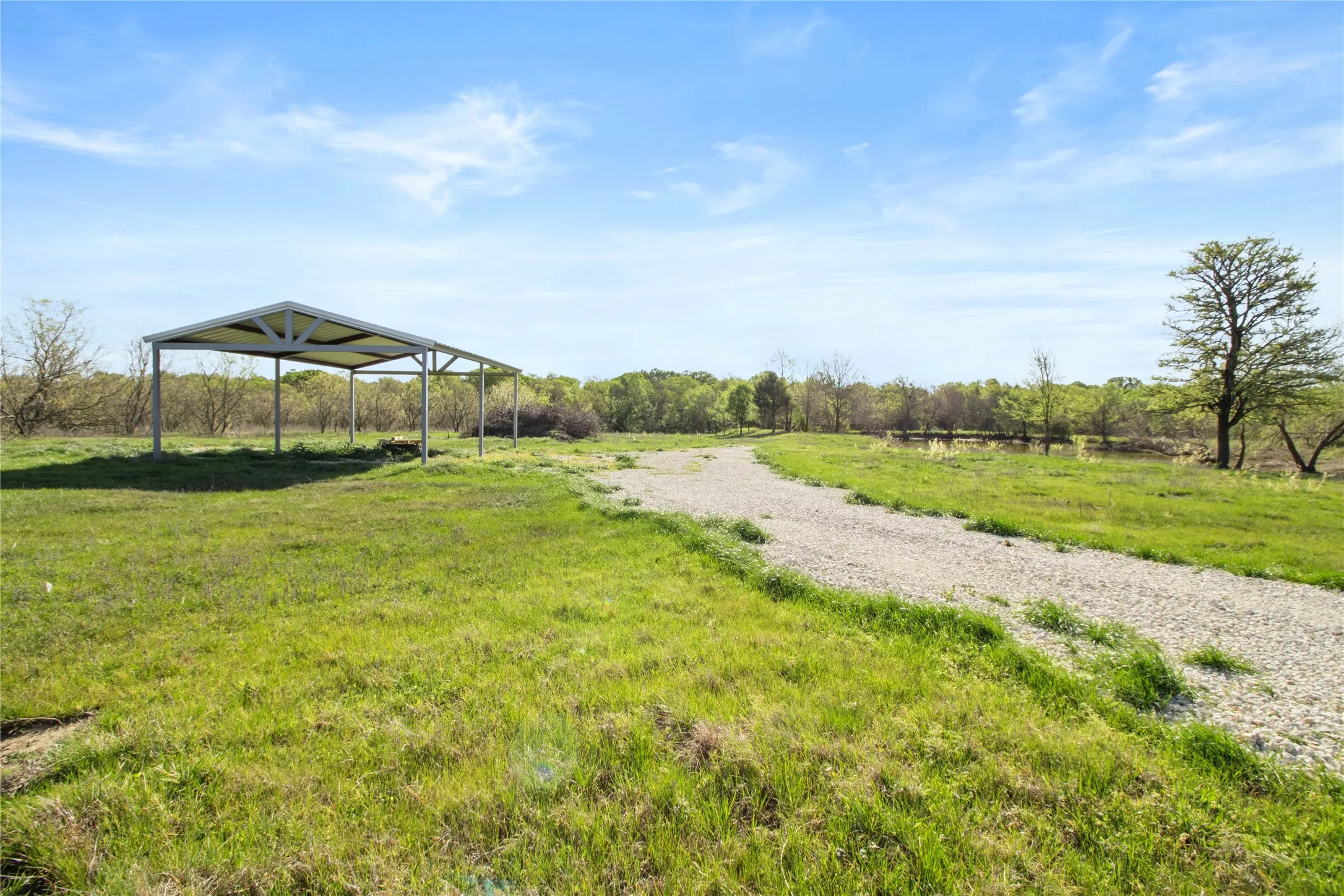 Unimproved Land For Sale in Freestone County , TBD FCR 971, Mexia, Texas 76667, 0, 0, Garage spaces, 0 Sqft, built in 0, Price $335,000, mls#21214429, Real Estate Agent in Mexia, Homes For Sale in Freestone county, Homes For Sale in Mexia, Realtor in Mexia Texas, Real Estate Brokerage Independent Realty Texas, Luminita Cordes Realtor