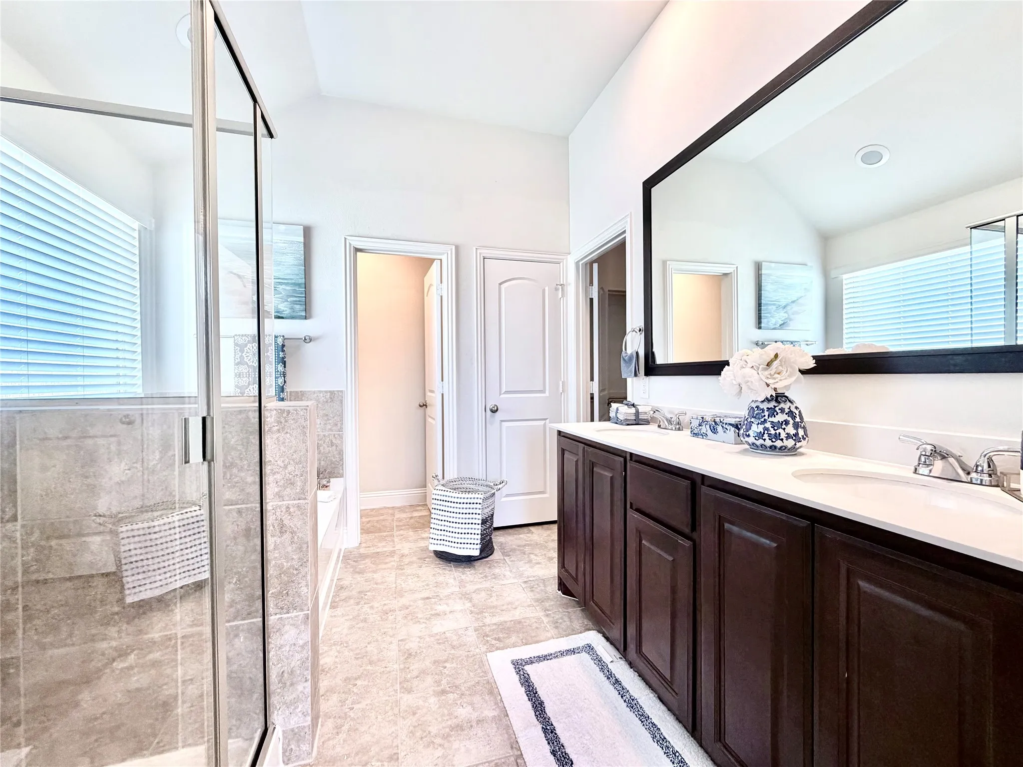 Single Family Residence For Sale in Dallas County , 1413 River Vale Road, Garland, Texas 75041, 4 Bedroom, 2 Bathroom, 2 Garage spaces, 1,982 Sqft, built in 2022, Preowned, mls#21214454, Real Estate Agent in Garland, Homes For Sale in Dallas county, Homes For Sale in Garland, Realtor in Garland Texas, Real Estate Brokerage Independent Realty Texas, Luminita Cordes Realtor