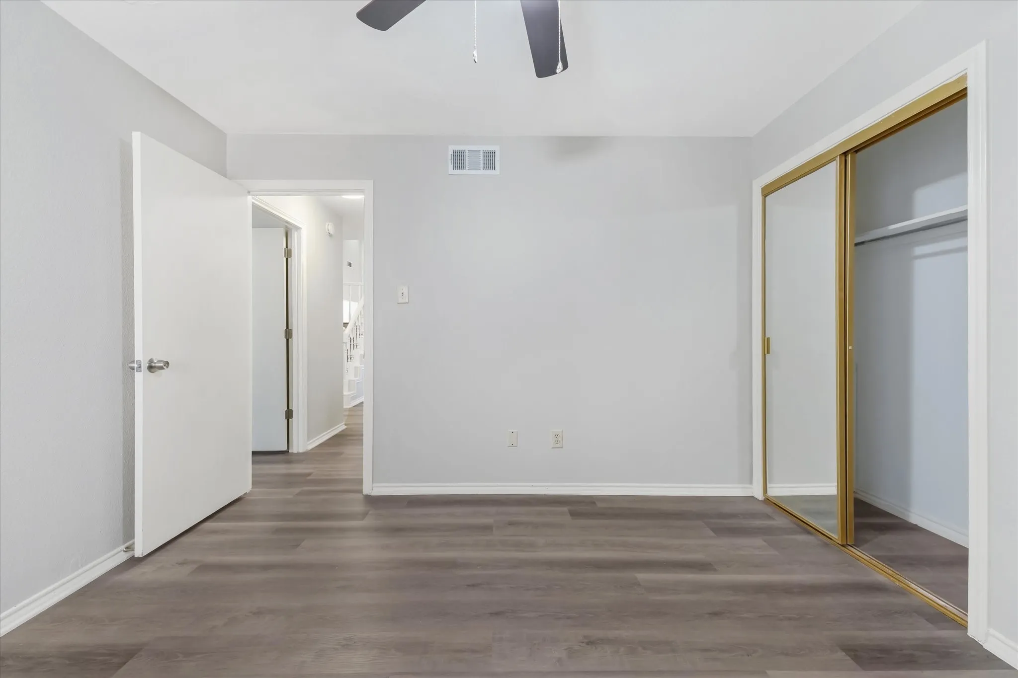 Single Family Residence For Sale in Collin County , 5416 Ventana Trail, Dallas, Texas 75252, 3 Bedroom, 2 Bathroom, 2 Garage spaces, 2,056 Sqft, built in 1985, mls#21211229, Real Estate Agent in Dallas, Homes For Sale in Collin county, Homes For Sale in Dallas, Realtor in Dallas Texas, Real Estate Brokerage Independent Realty Texas, Luminita Cordes Realtor