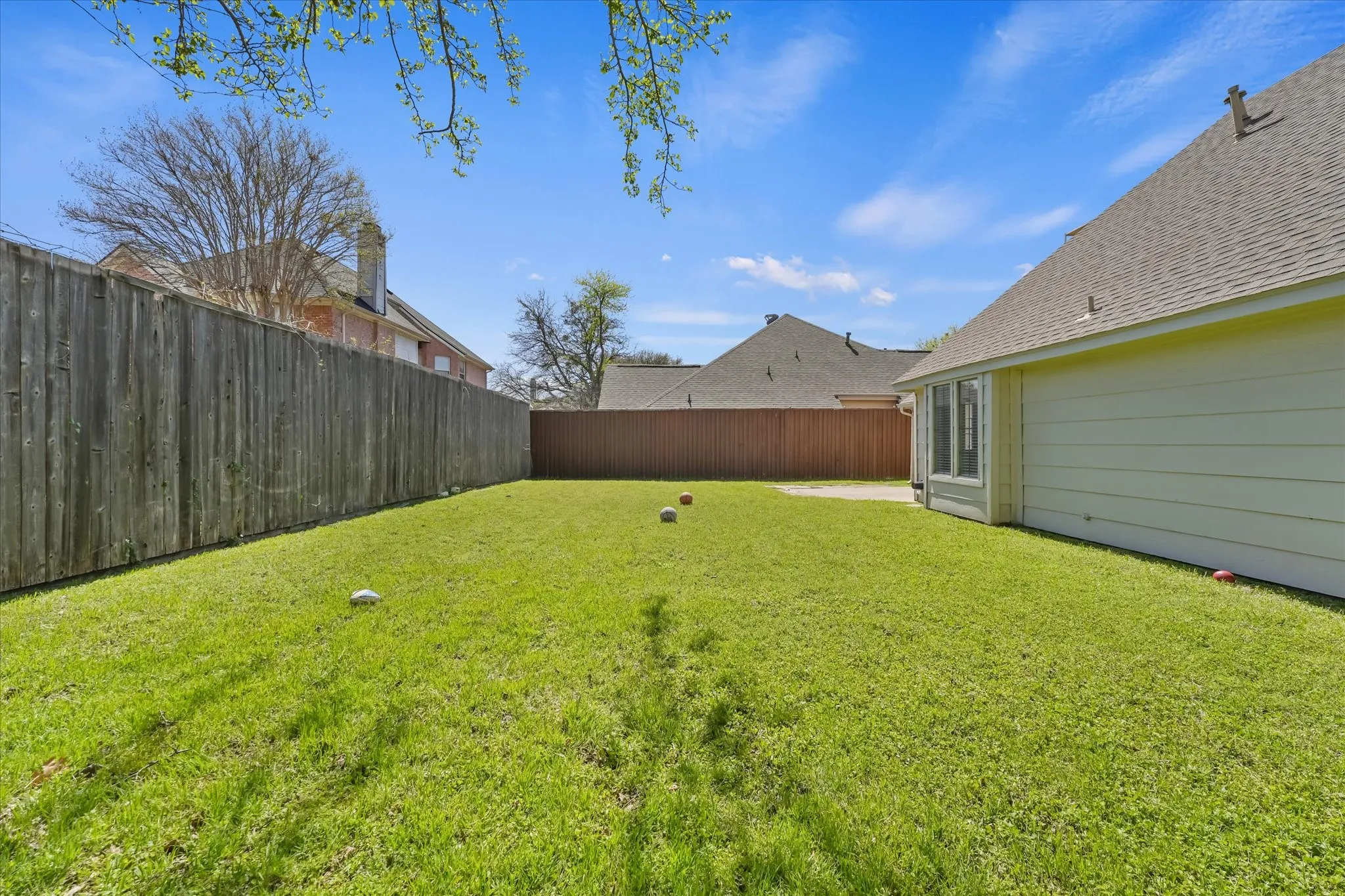 Single Family Residence For Sale in Collin County , 5416 Ventana Trail, Dallas, Texas 75252, 3 Bedroom, 2 Bathroom, 2 Garage spaces, 2,056 Sqft, built in 1985, mls#21211229, Real Estate Agent in Dallas, Homes For Sale in Collin county, Homes For Sale in Dallas, Realtor in Dallas Texas, Real Estate Brokerage Independent Realty Texas, Luminita Cordes Realtor