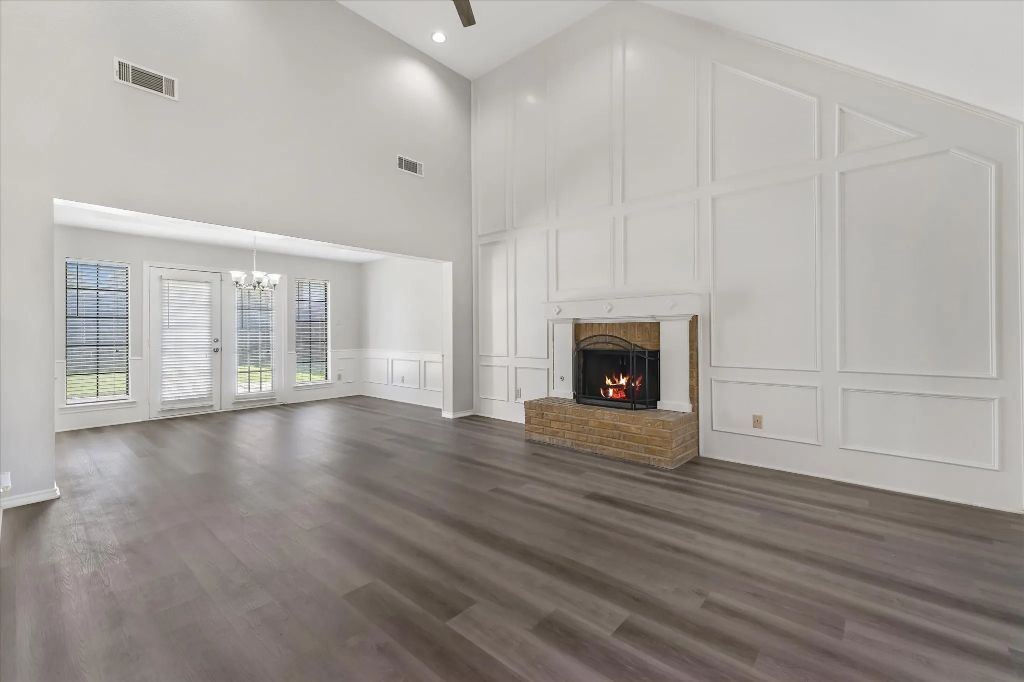 Single Family Residence For Sale in Collin County , 5416 Ventana Trail, Dallas, Texas 75252, 3 Bedroom, 2 Bathroom, 2 Garage spaces, 2,056 Sqft, built in 1985, mls#21211229, Real Estate Agent in Dallas, Homes For Sale in Collin county, Homes For Sale in Dallas, Realtor in Dallas Texas, Real Estate Brokerage Independent Realty Texas, Luminita Cordes Realtor