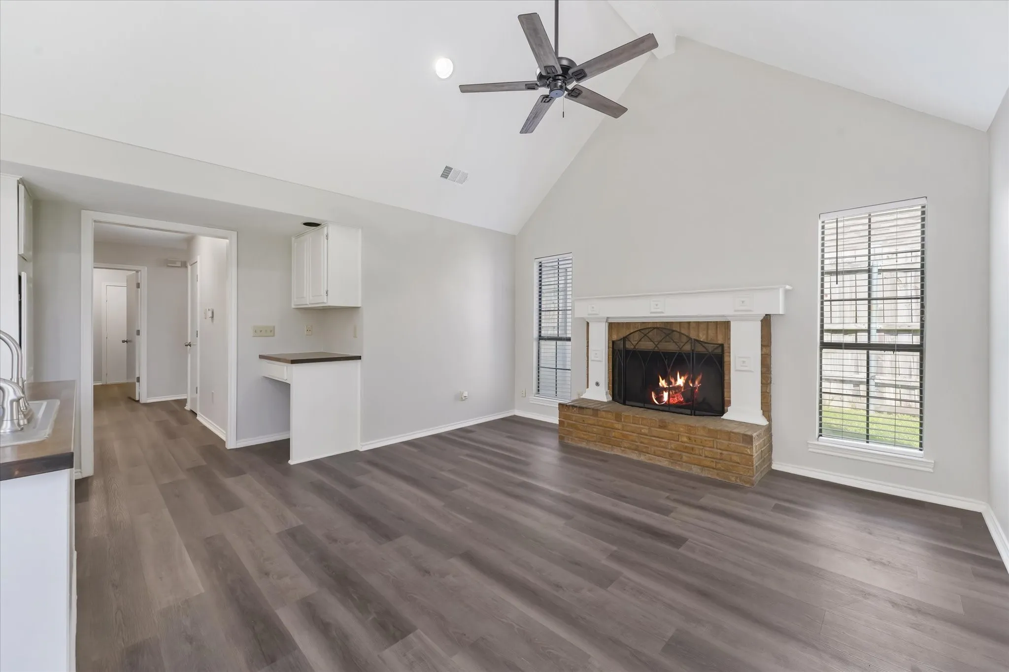 Single Family Residence For Sale in Collin County , 5416 Ventana Trail, Dallas, Texas 75252, 3 Bedroom, 2 Bathroom, 2 Garage spaces, 2,056 Sqft, built in 1985, mls#21211229, Real Estate Agent in Dallas, Homes For Sale in Collin county, Homes For Sale in Dallas, Realtor in Dallas Texas, Real Estate Brokerage Independent Realty Texas, Luminita Cordes Realtor