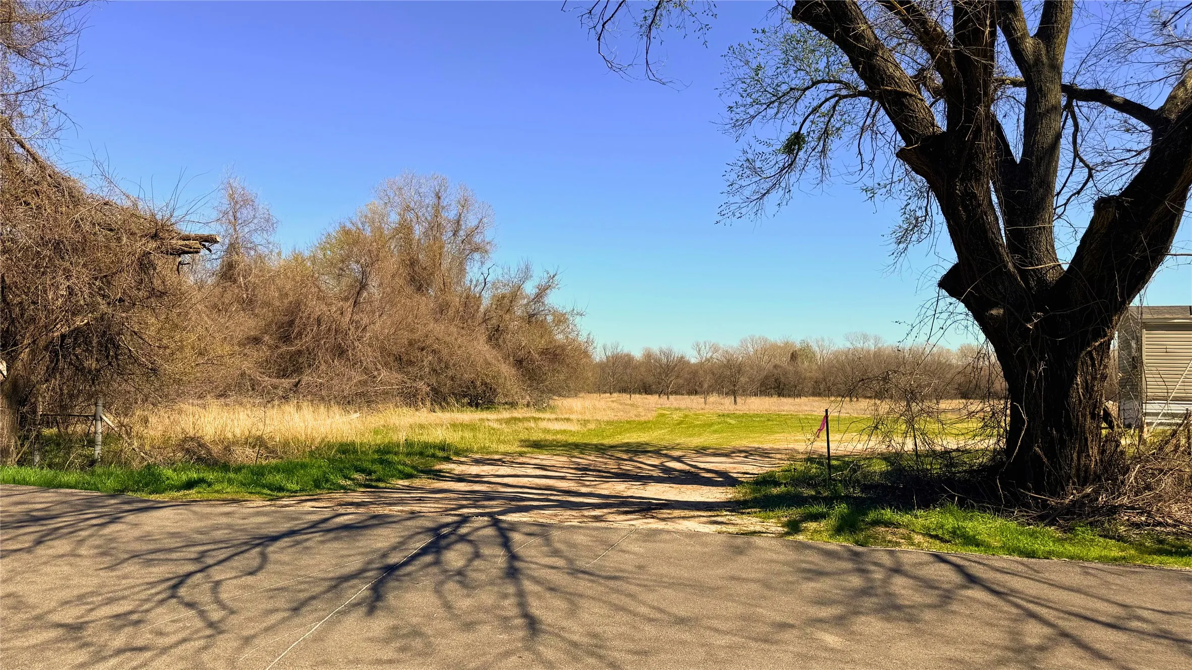Unimproved Land For Sale in Parker County , 9911 Zion Hill Road, Poolville, Texas 76487, 0, 0, Garage spaces, 0 Sqft, built in 0, mls#21208937, Real Estate Agent in Poolville, Homes For Sale in Parker county, Homes For Sale in Poolville, Realtor in Poolville Texas, Real Estate Brokerage Independent Realty Texas, Luminita Cordes Realtor