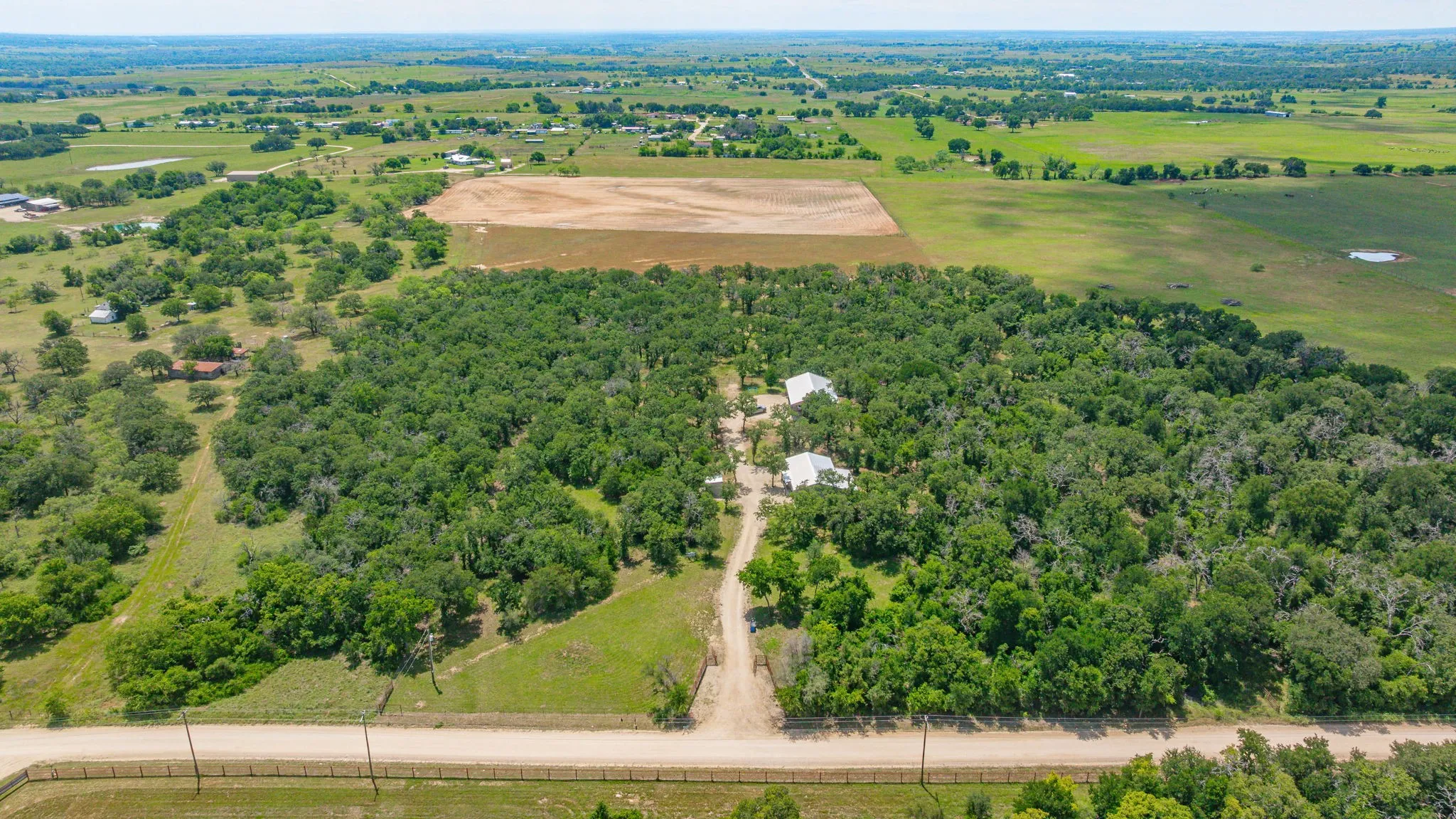 Single Family Residence For Sale in Erath County , 1375 County Road 253, Stephenville, Texas 76401, 3 Bedroom, 2 Bathroom, Garage spaces, 1,560 Sqft, built in 2023, Preowned, mls#21214468, Real Estate Agent in Stephenville, Homes For Sale in Erath county, Homes For Sale in Stephenville, Realtor in Stephenville Texas, Real Estate Brokerage Independent Realty Texas, Luminita Cordes Realtor