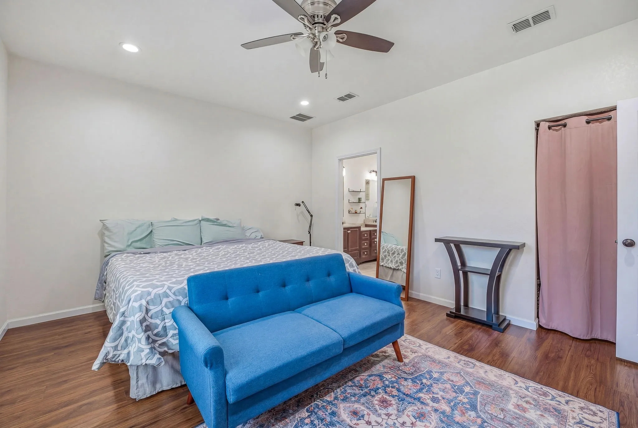 Single Family Residence For Sale in Erath County , 1375 County Road 253, Stephenville, Texas 76401, 3 Bedroom, 2 Bathroom, Garage spaces, 1,560 Sqft, built in 2023, Preowned, mls#21214468, Real Estate Agent in Stephenville, Homes For Sale in Erath county, Homes For Sale in Stephenville, Realtor in Stephenville Texas, Real Estate Brokerage Independent Realty Texas, Luminita Cordes Realtor